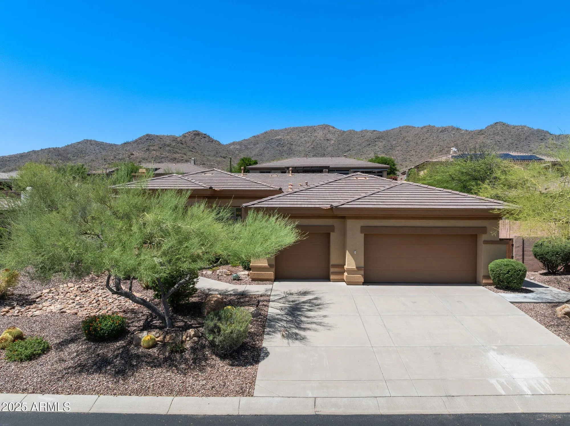 Property Slideshow image 10 of 51 | 1958 w legends way, Anthem, AZ, 85086