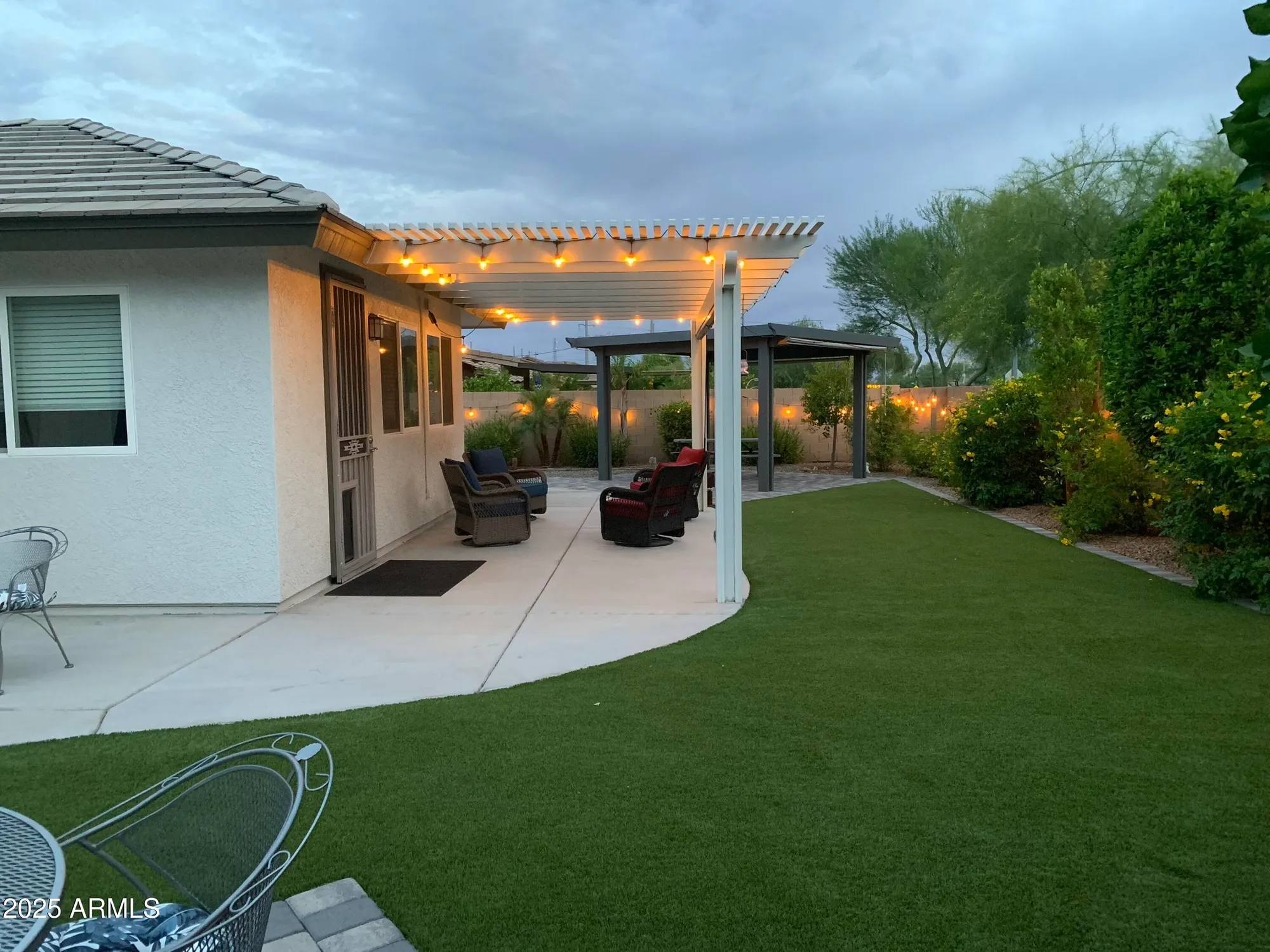 Property Slideshow image 32 of 65 | 2910 s olivewood, Mesa, AZ, 85212