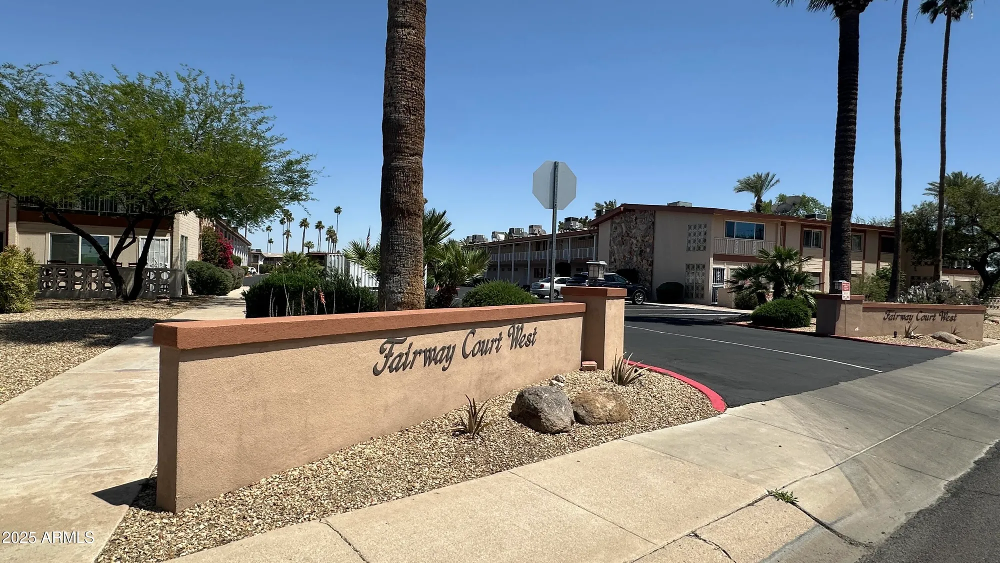 Property Slideshow image 14 of 19 | 10810 n fairway ct, Sun City, AZ, 85351