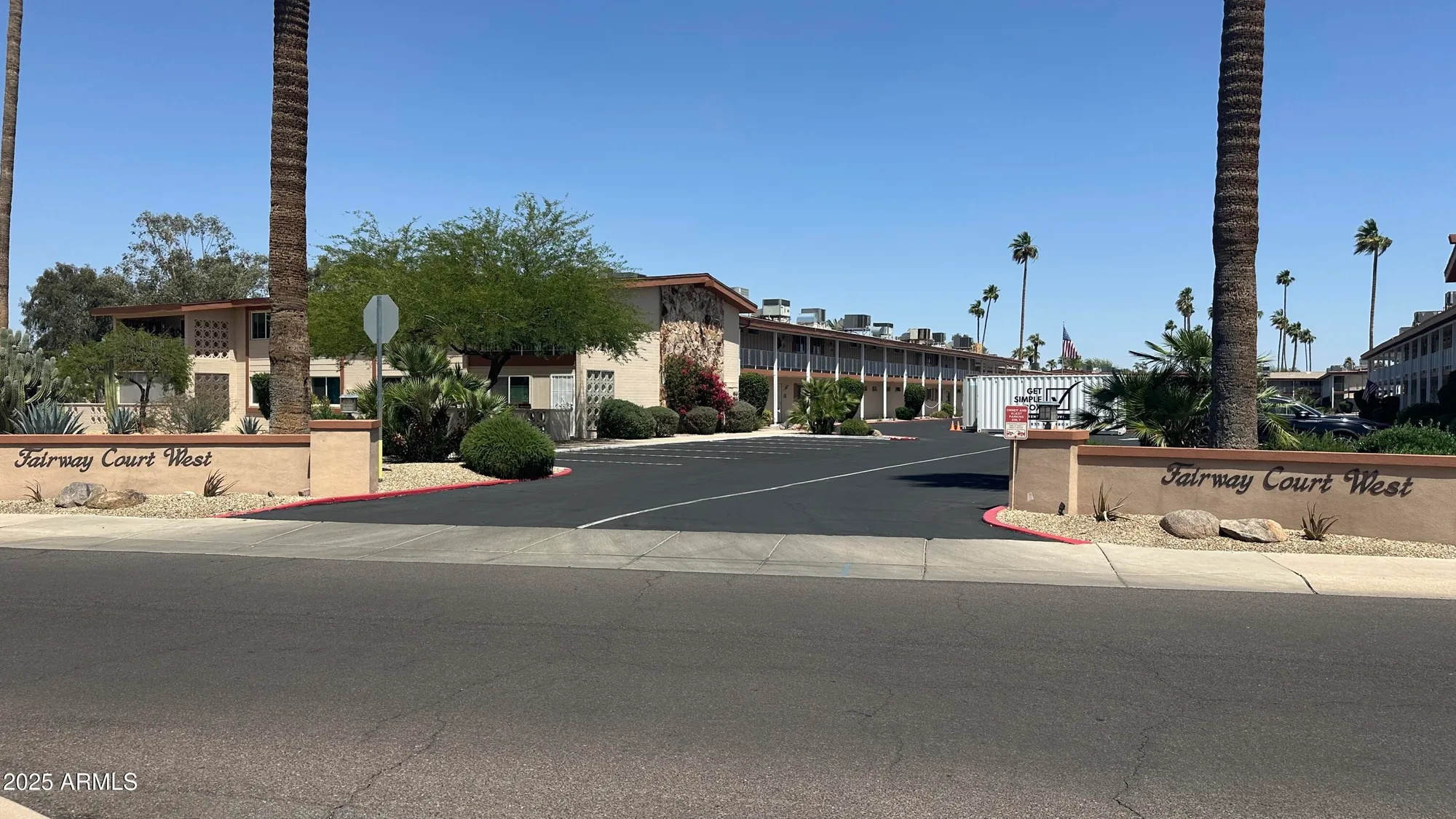 Property Slideshow image 12 of 19 | 10810 n fairway ct, Sun City, AZ, 85351