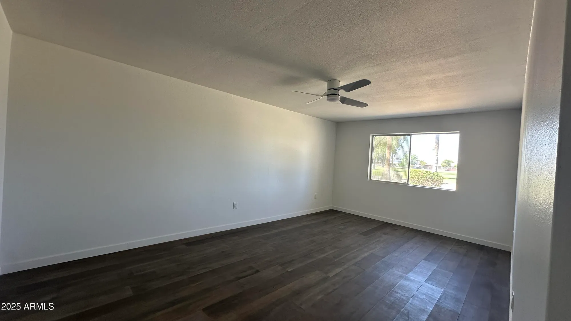 Property Slideshow image 10 of 19 | 10810 n fairway ct, Sun City, AZ, 85351