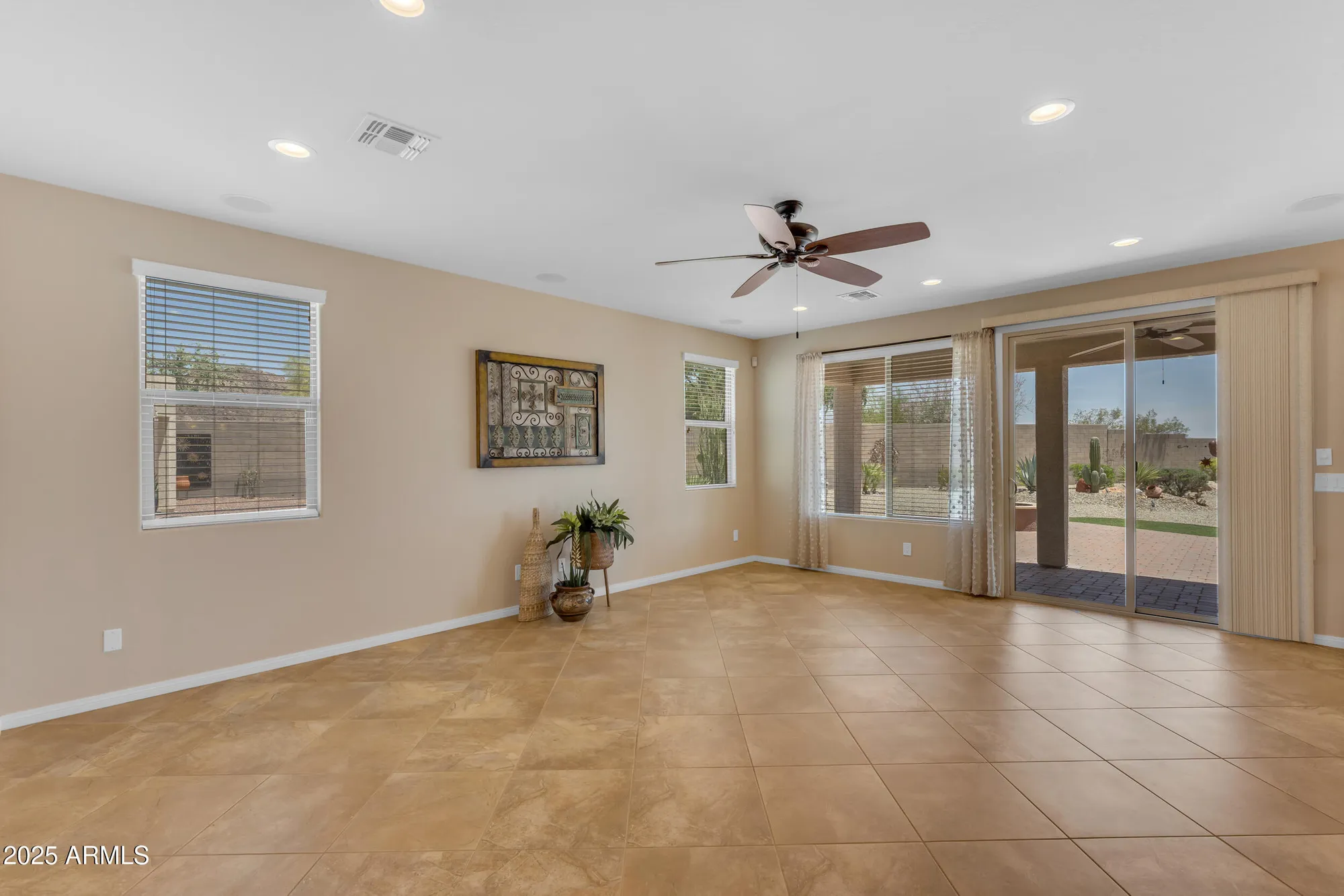 Property Slideshow image 10 of 65 | 17179 s 174th dr, Goodyear, AZ, 85338