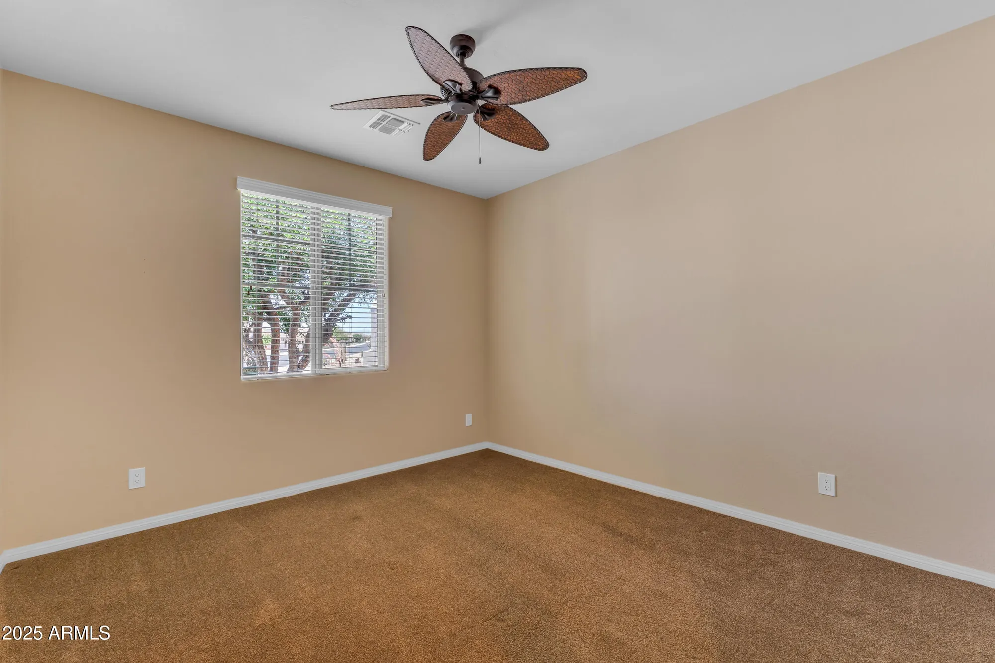 Property Slideshow image 26 of 65 | 17179 s 174th dr, Goodyear, AZ, 85338
