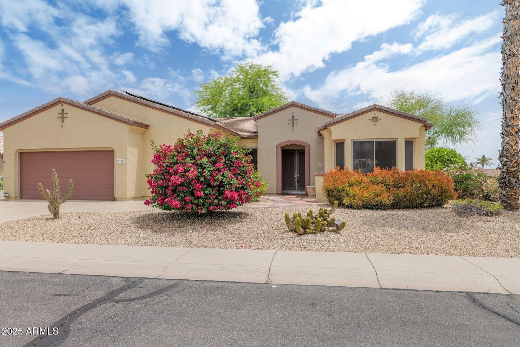 Property Slideshow image 18 of 22 | 19803 n desert song ct, Surprise, AZ, 85374