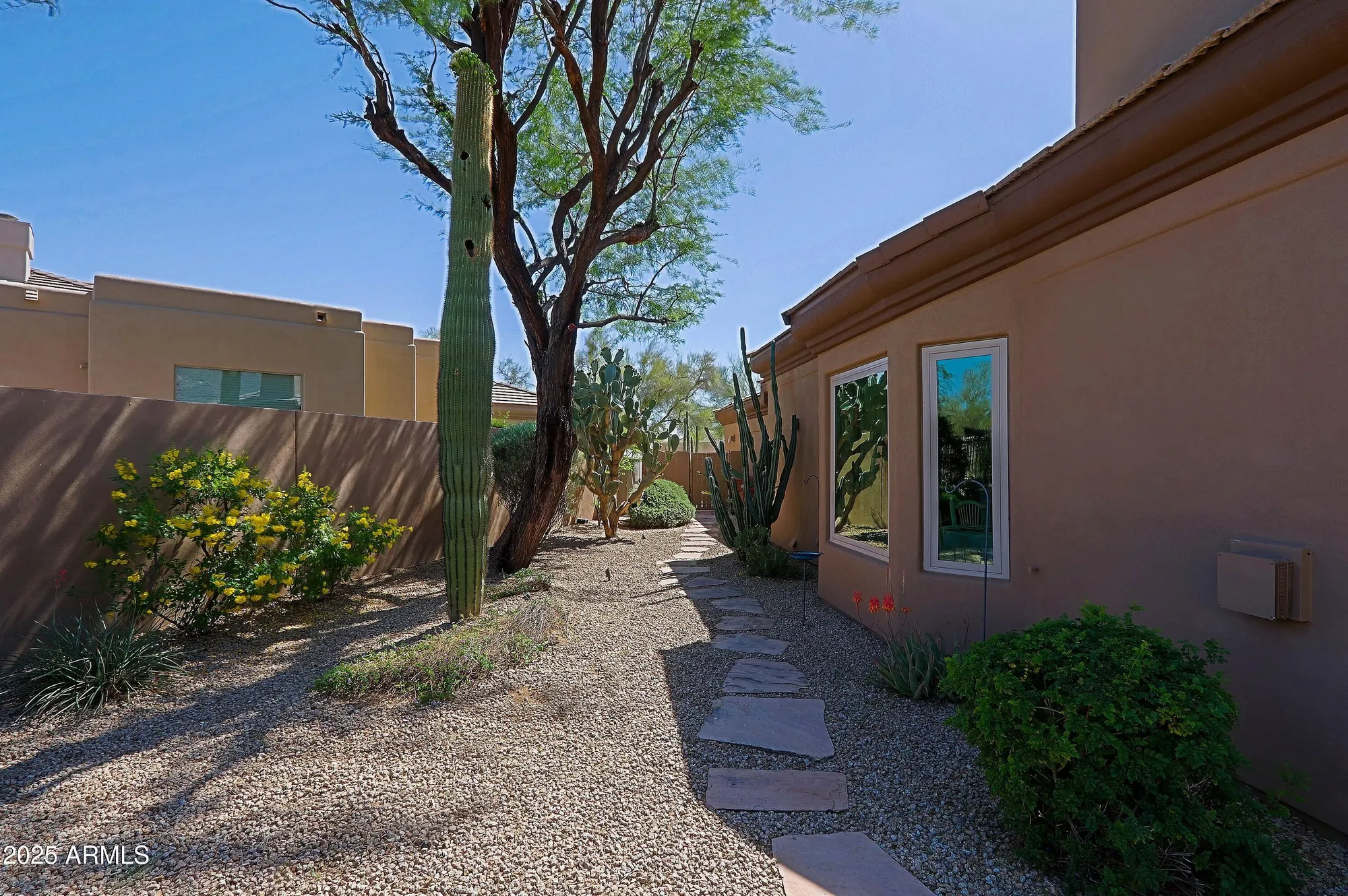 Property Slideshow image 64 of 108 | 6758 e brilliant sky dr, Scottsdale, AZ, 85266