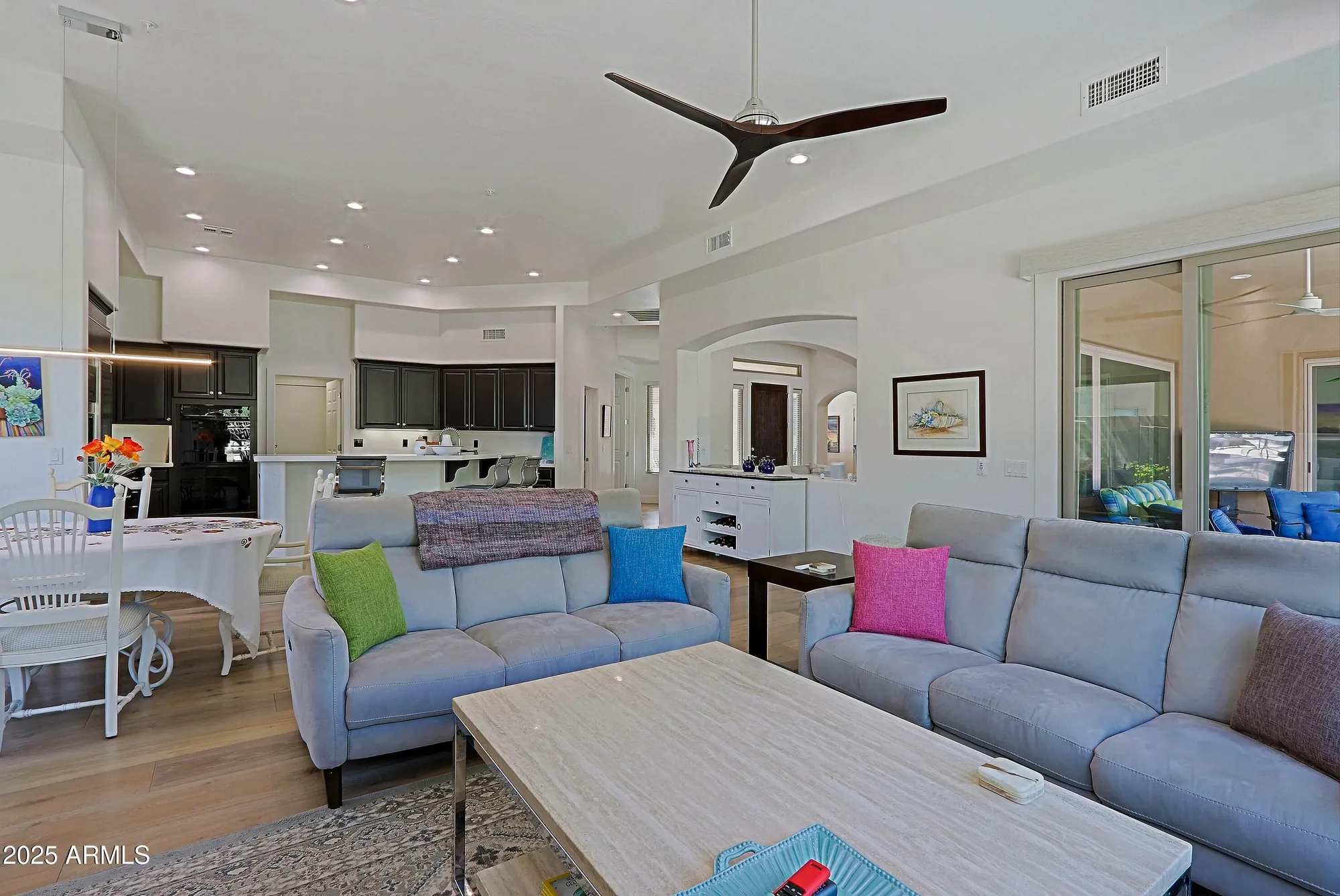 Property Slideshow image 14 of 108 | 6758 e brilliant sky dr, Scottsdale, AZ, 85266