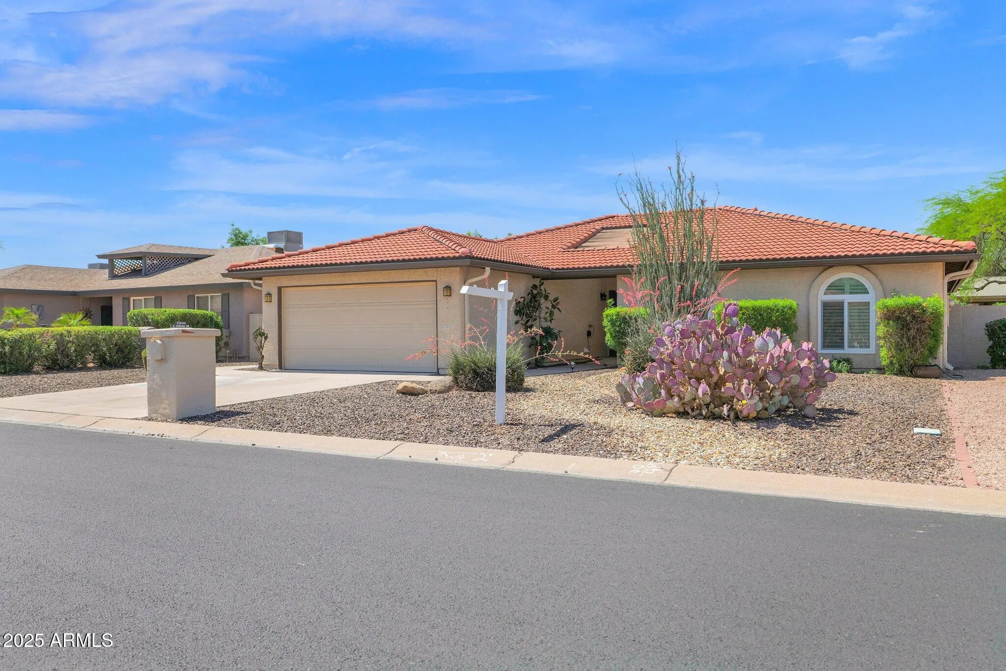 Property Slideshow image 30 of 46 | 25644 s howard dr, Sun Lakes, AZ, 85248
