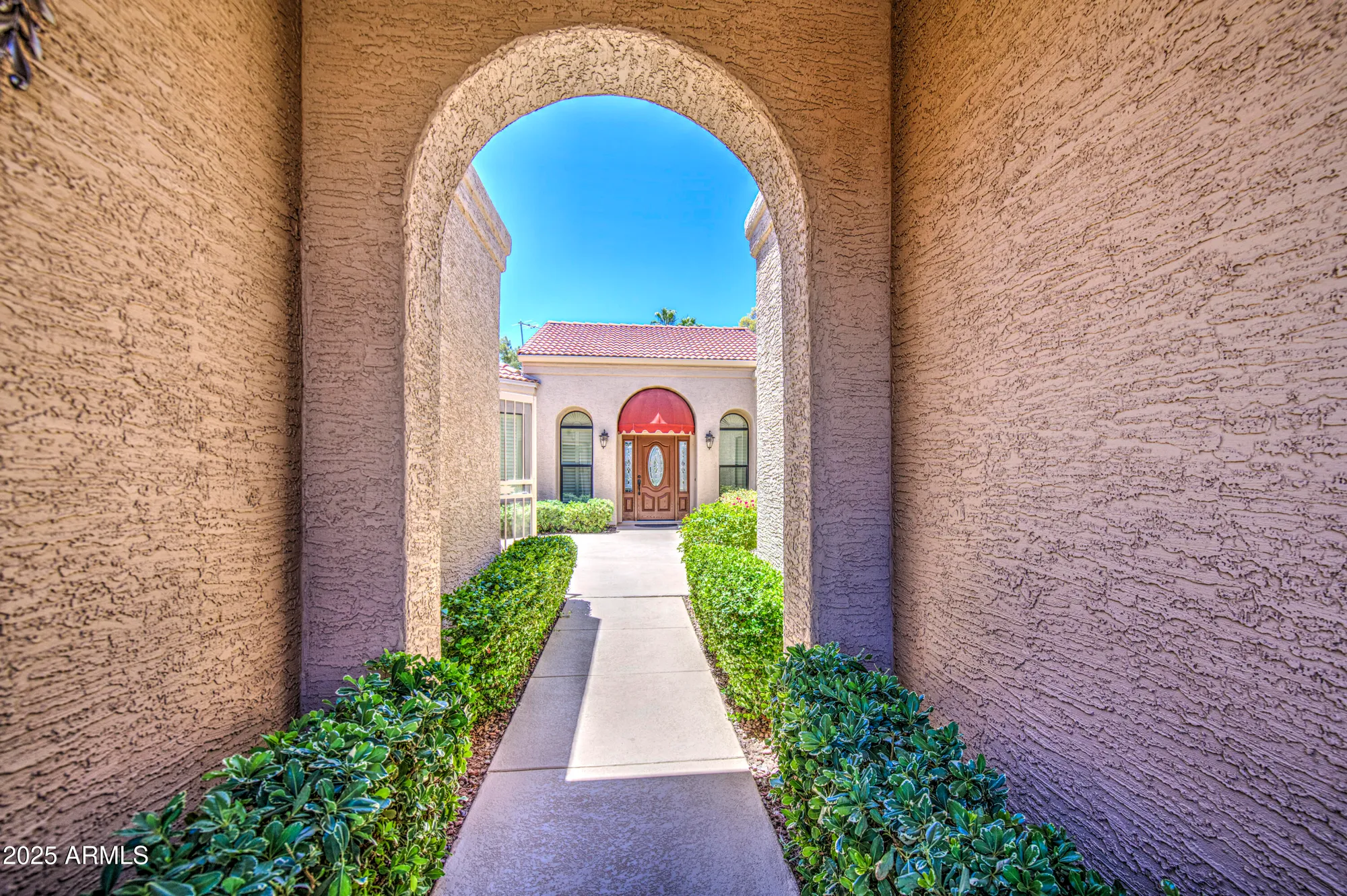 Property Slideshow image 4 of 73 | 26004 s flame tree dr, Sun Lakes, AZ, 85248