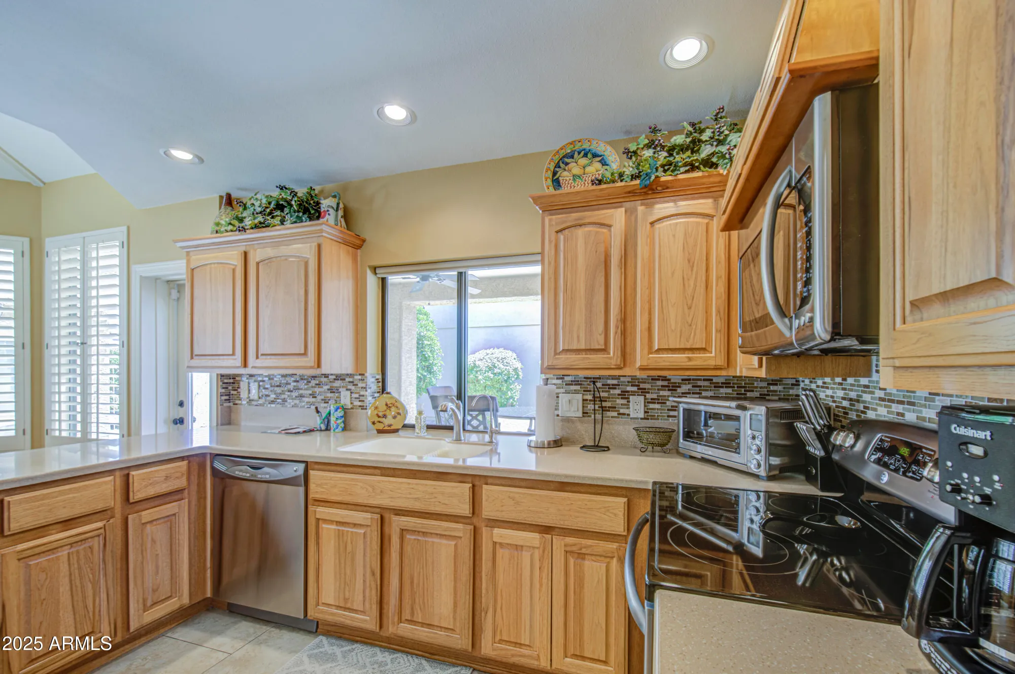 Property Slideshow image 20 of 73 | 26004 s flame tree dr, Sun Lakes, AZ, 85248