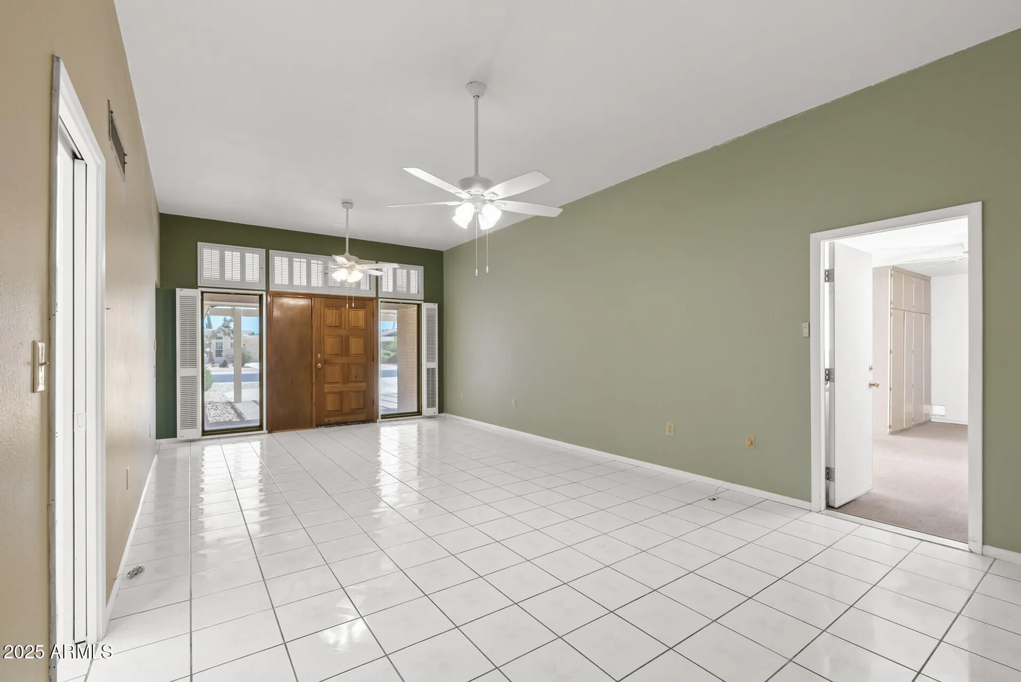 Property Slideshow image 3 of 68 | 14830 n cameo dr, Sun City, AZ, 85351