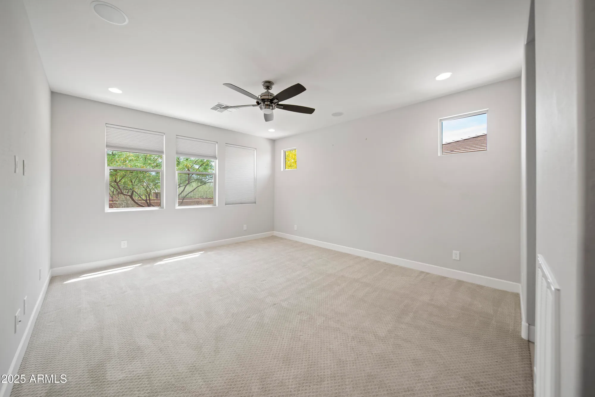 Property Slideshow image 13 of 31 | 4449 covered wagon trl, Wickenburg, AZ, 85390