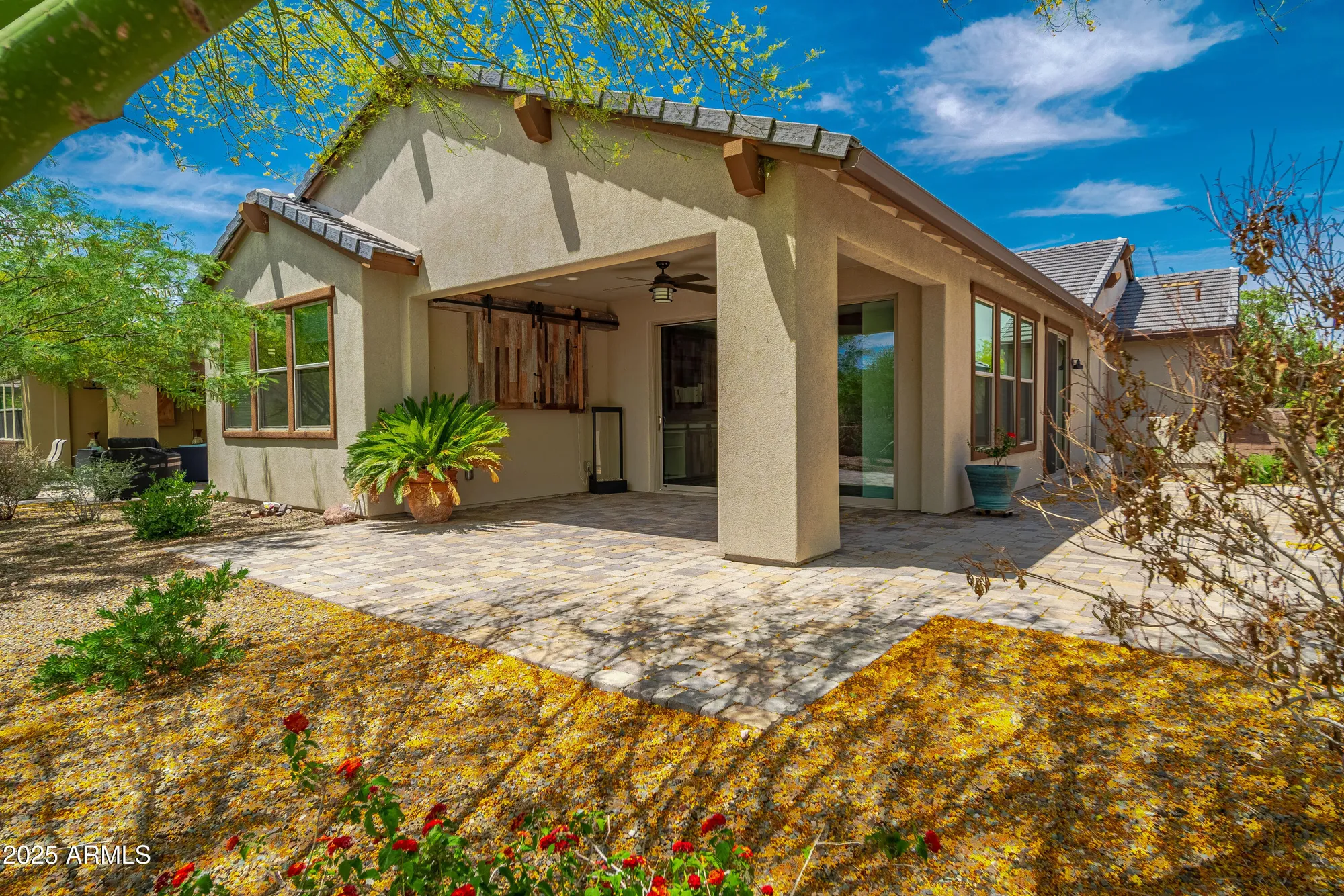 Property Slideshow image 21 of 31 | 4449 covered wagon trl, Wickenburg, AZ, 85390