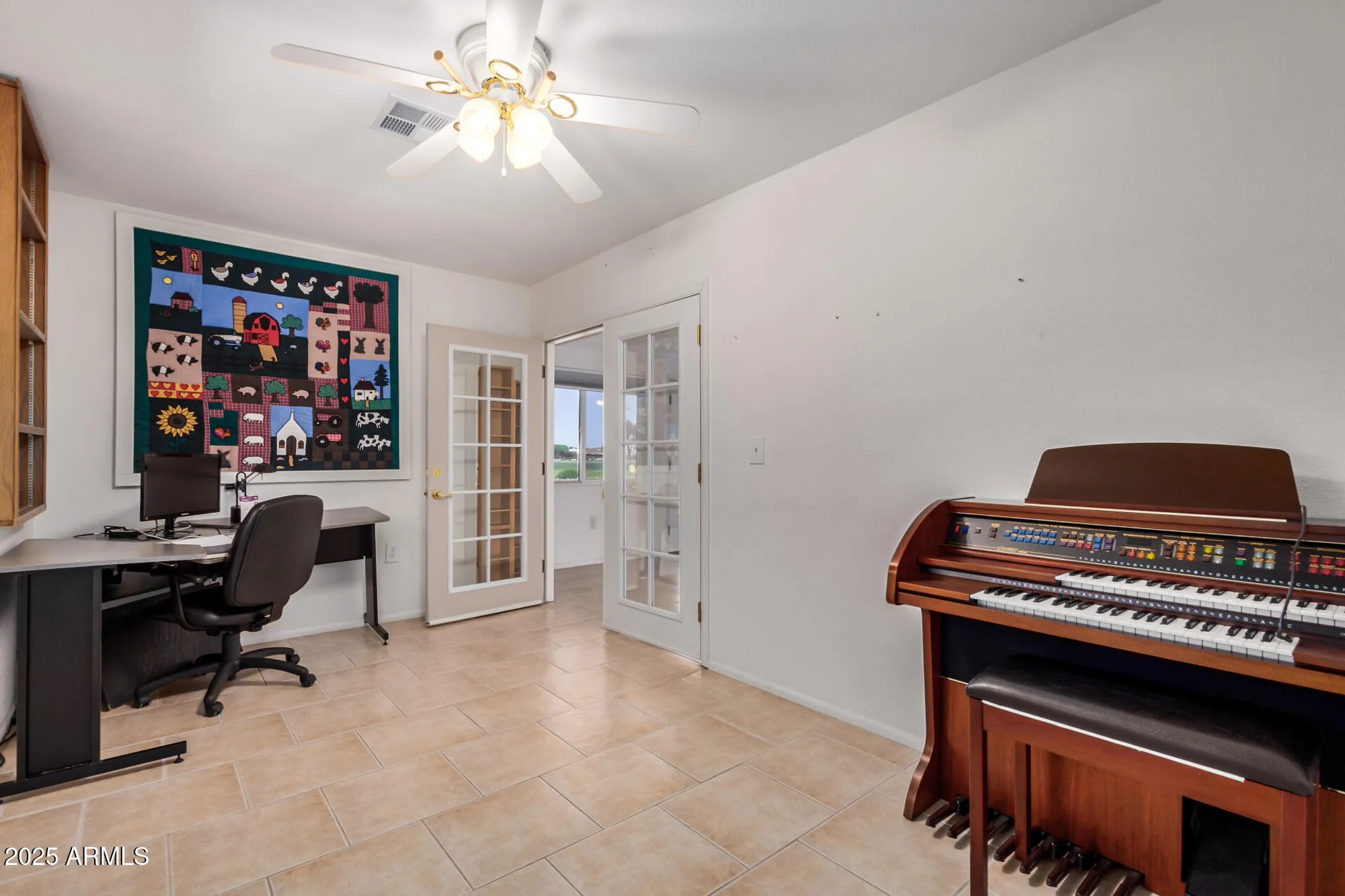 Property Slideshow image 18 of 37 | 10330 w cameo dr, Sun City, AZ, 85351
