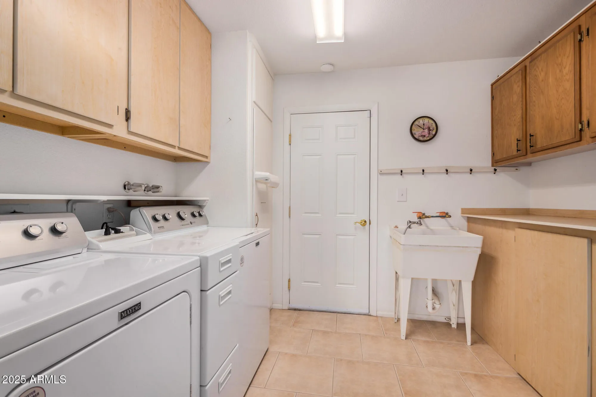 Property Slideshow image 30 of 37 | 10330 w cameo dr, Sun City, AZ, 85351