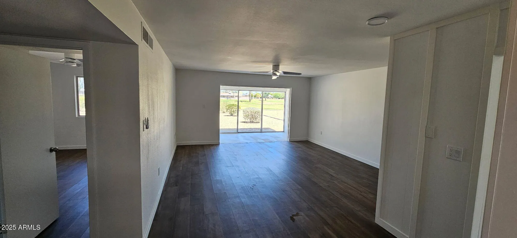 Property Slideshow image 5 of 19 | 10810 n fairway ct, Sun City, AZ, 85351