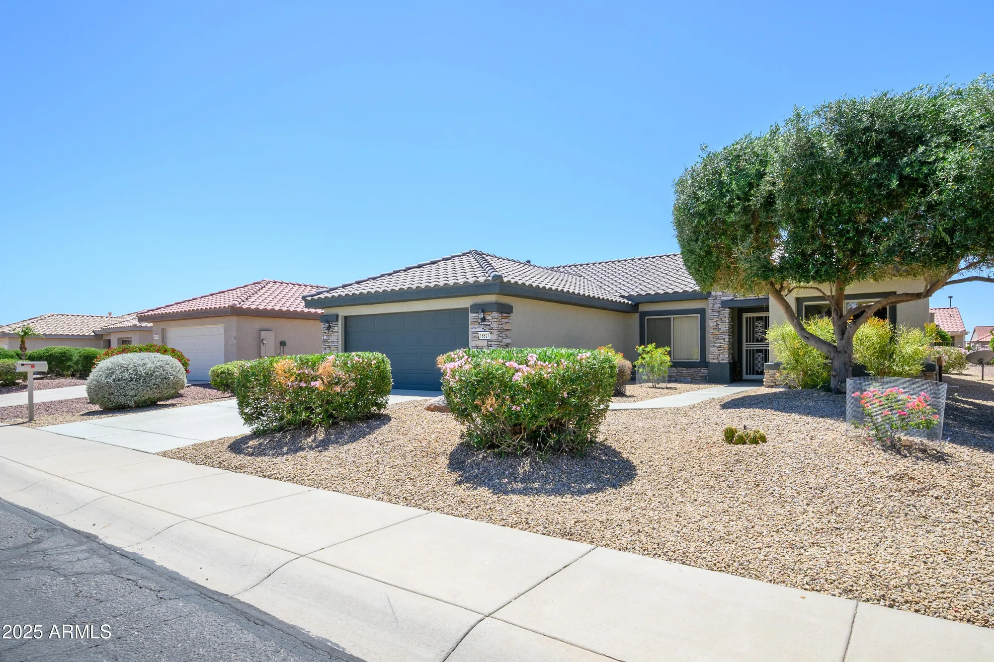 Property Slideshow image 31 of 32 | 16527 w blackhawk ct, Surprise, AZ, 85374