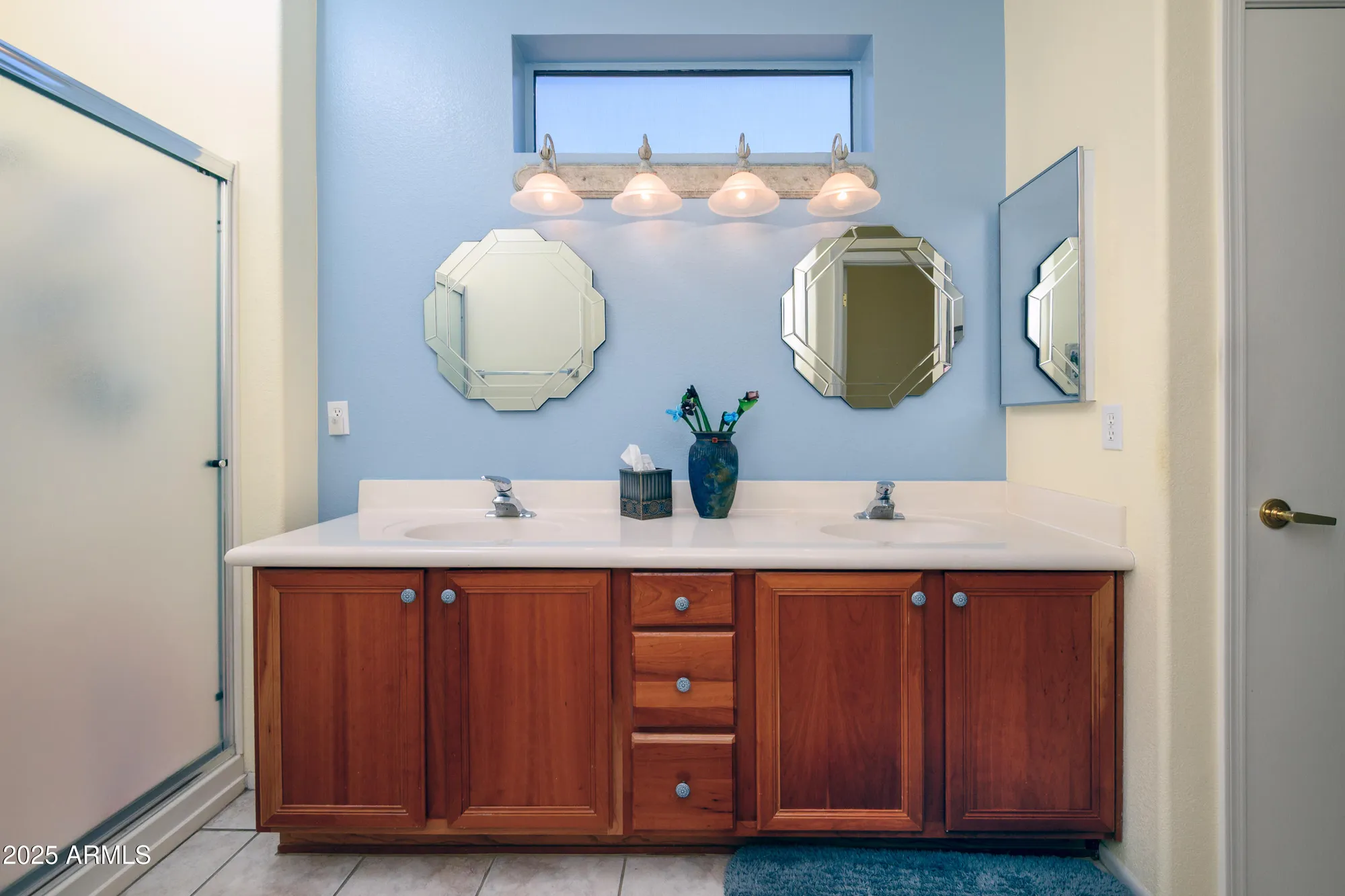 Property Slideshow image 14 of 32 | 16527 w blackhawk ct, Surprise, AZ, 85374