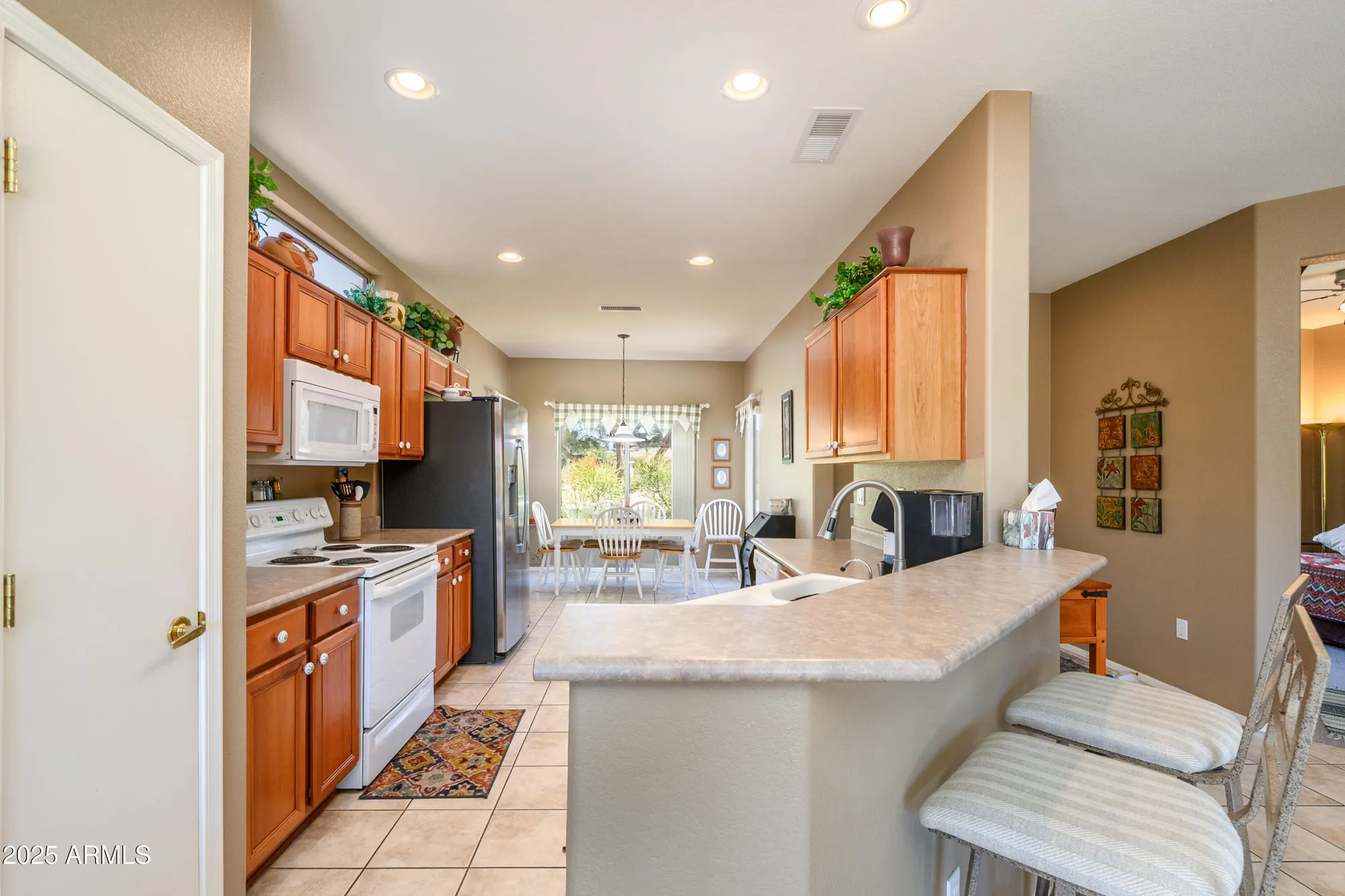 Property Slideshow image 10 of 32 | 16527 w blackhawk ct, Surprise, AZ, 85374