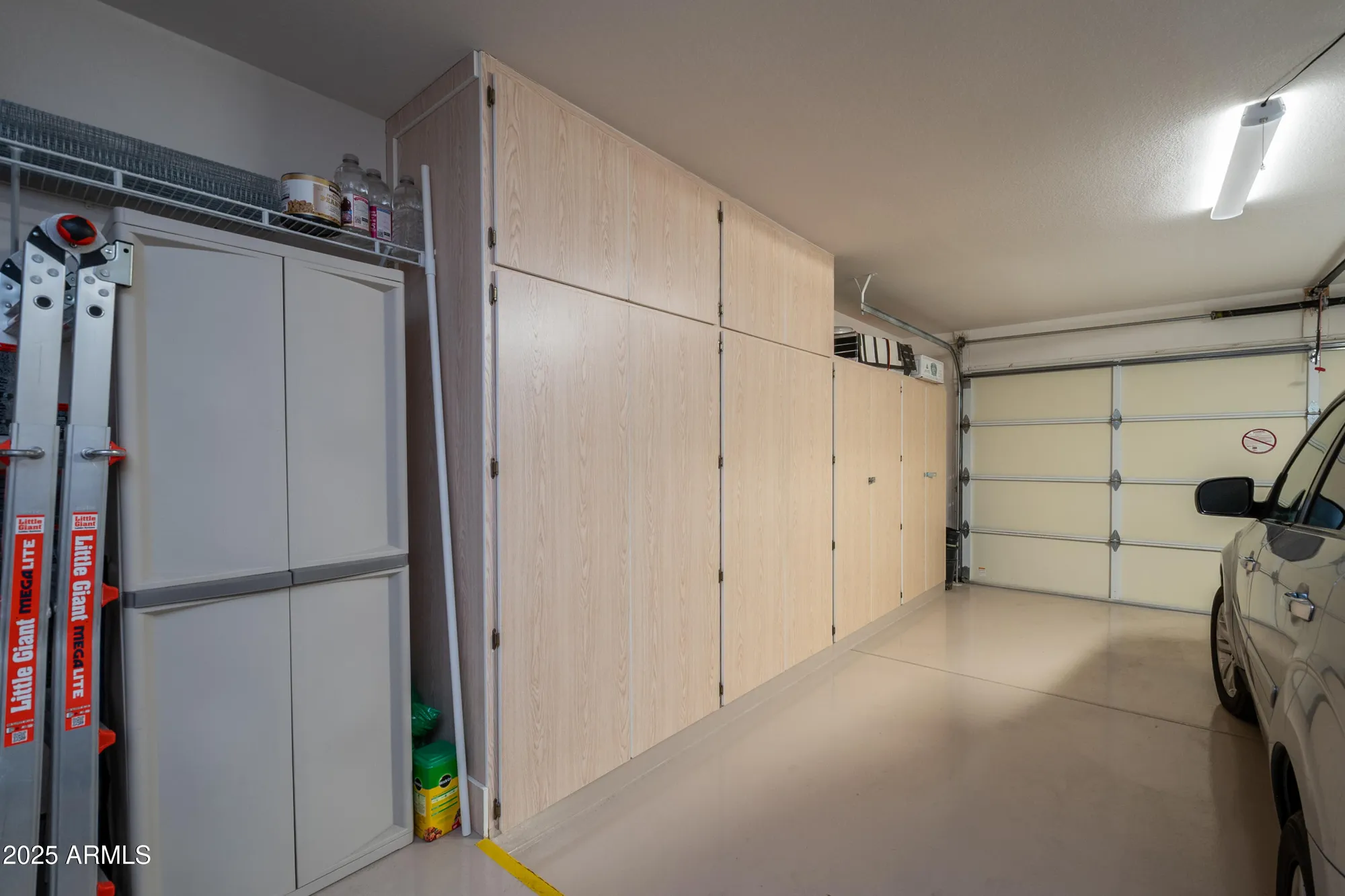 Property Slideshow image 24 of 32 | 16527 w blackhawk ct, Surprise, AZ, 85374