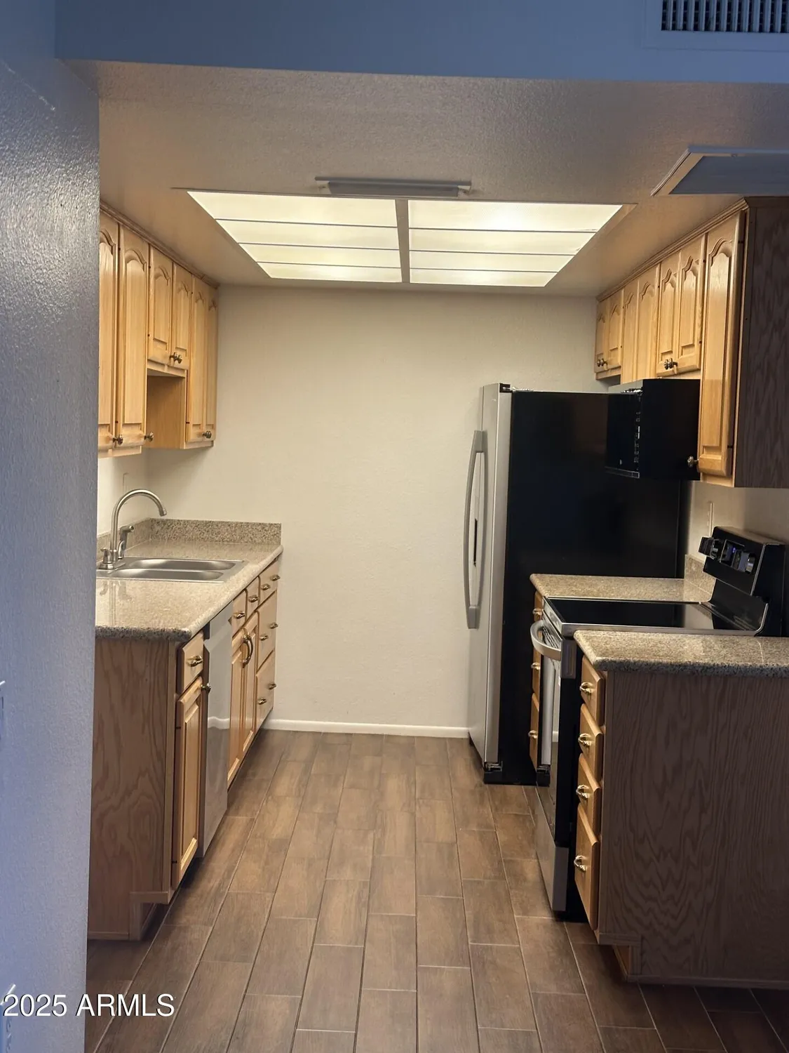 Property Slideshow image 5 of 33 | 18610 n mica dr, Sun City West, AZ, 85375