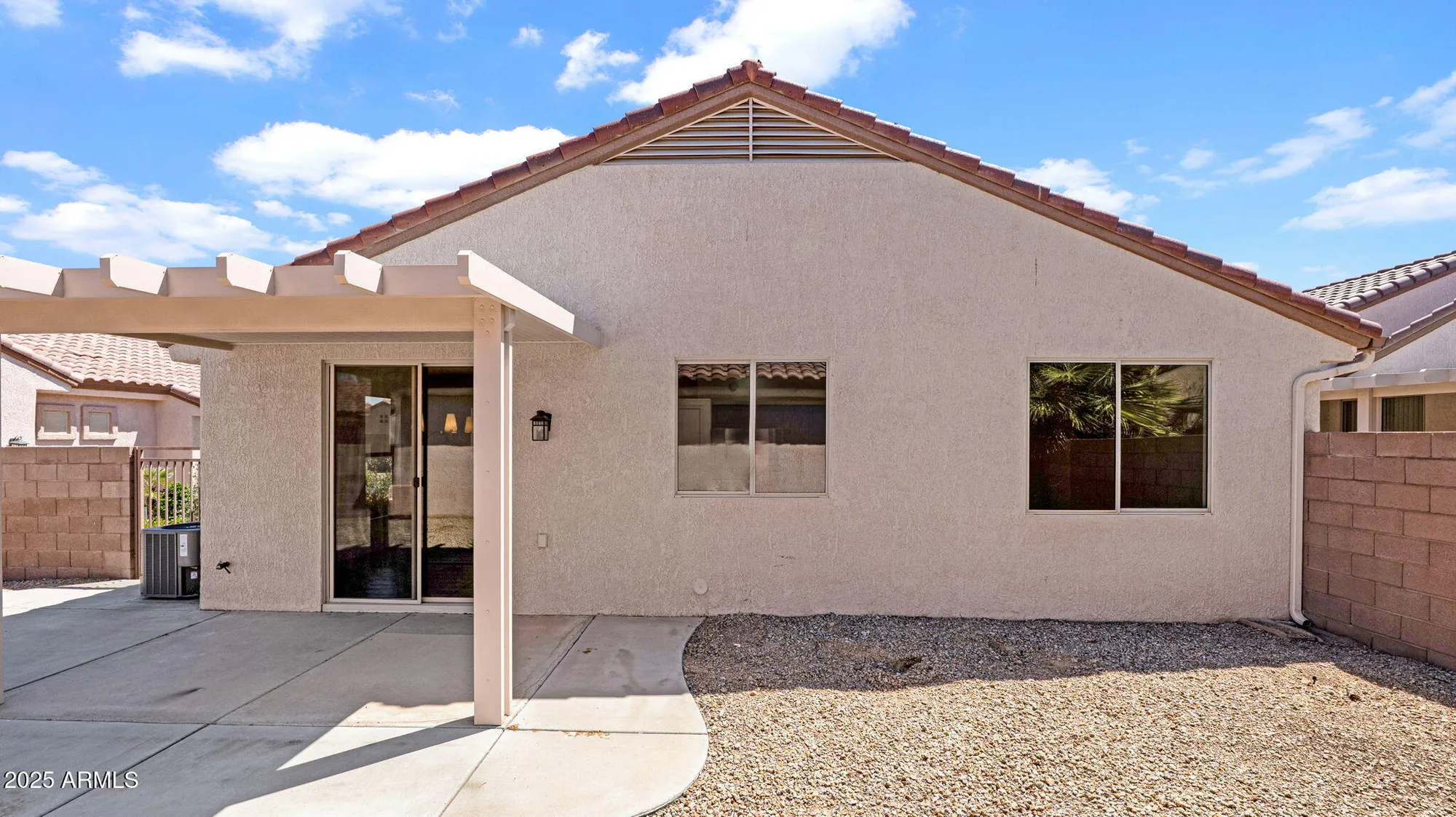 Property Slideshow image 34 of 36 | 19523 n carriage ln, Surprise, AZ, 85374