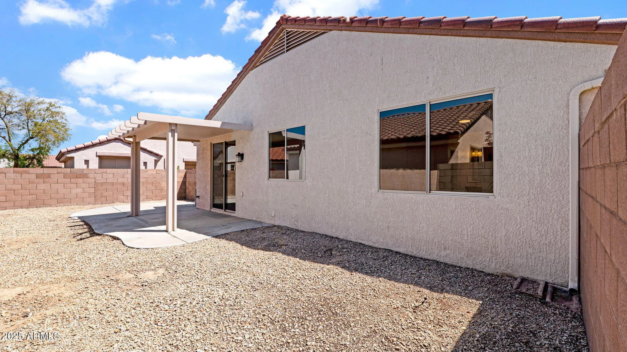 Property Slideshow image 35 of 36 | 19523 n carriage ln, Surprise, AZ, 85374