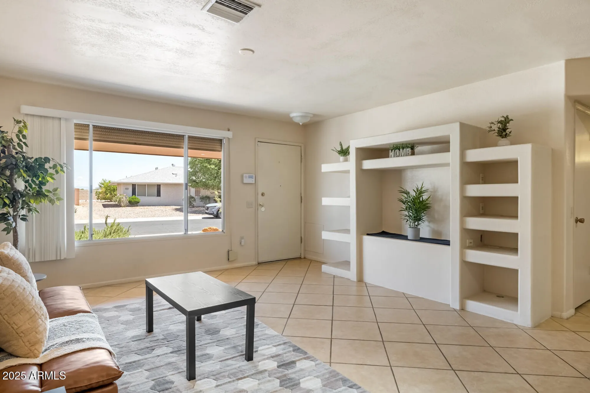 Property Slideshow image 8 of 33 | 12418 n vista grande ct, Sun City, AZ, 85351