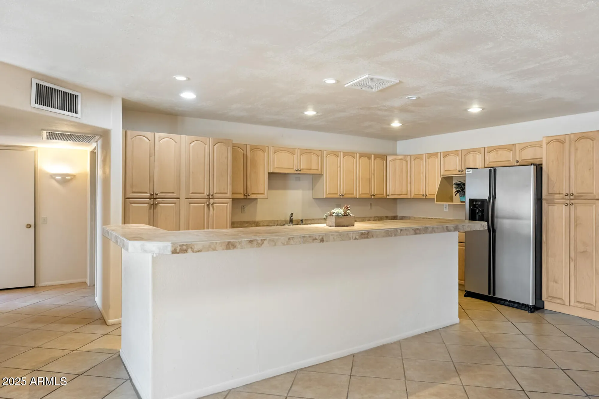 Property Slideshow image 9 of 33 | 12418 n vista grande ct, Sun City, AZ, 85351