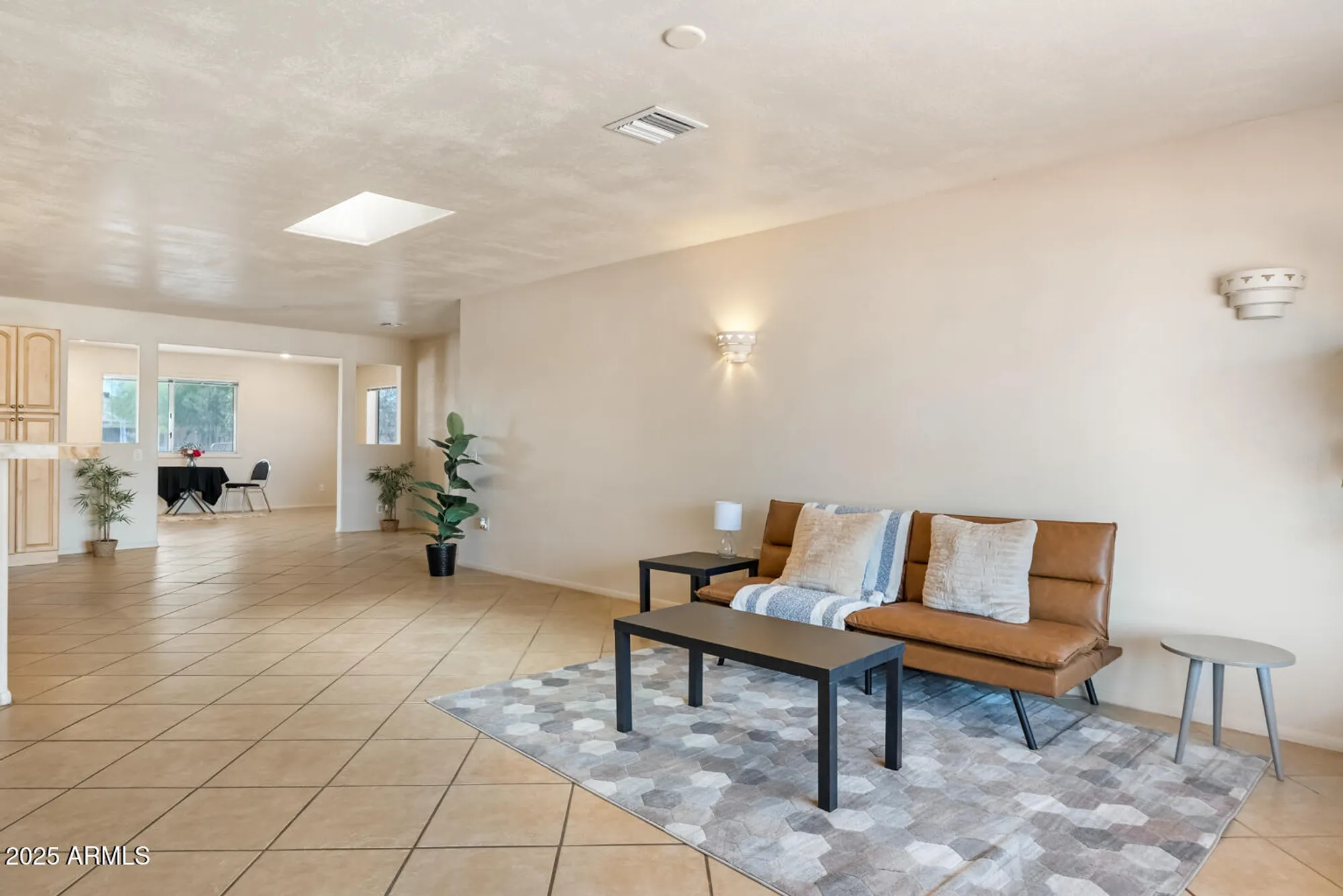 Property Slideshow image 5 of 33 | 12418 n vista grande ct, Sun City, AZ, 85351