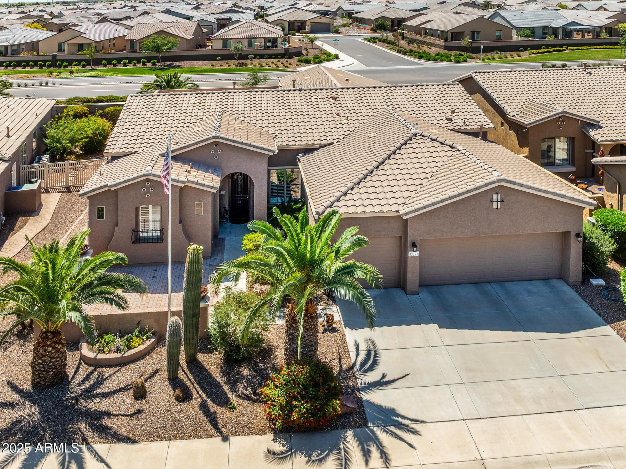 Property Slideshow image 2 of 90 | 42293 w good vibrations ln, Maricopa, AZ, 85138