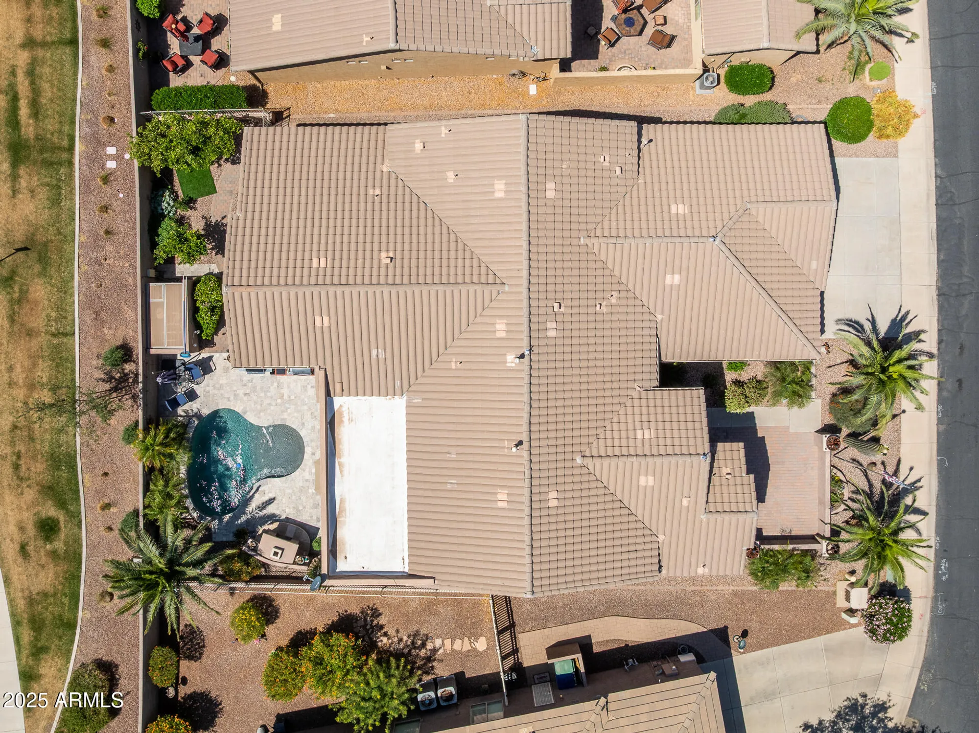 Property Slideshow image 5 of 90 | 42293 w good vibrations ln, Maricopa, AZ, 85138