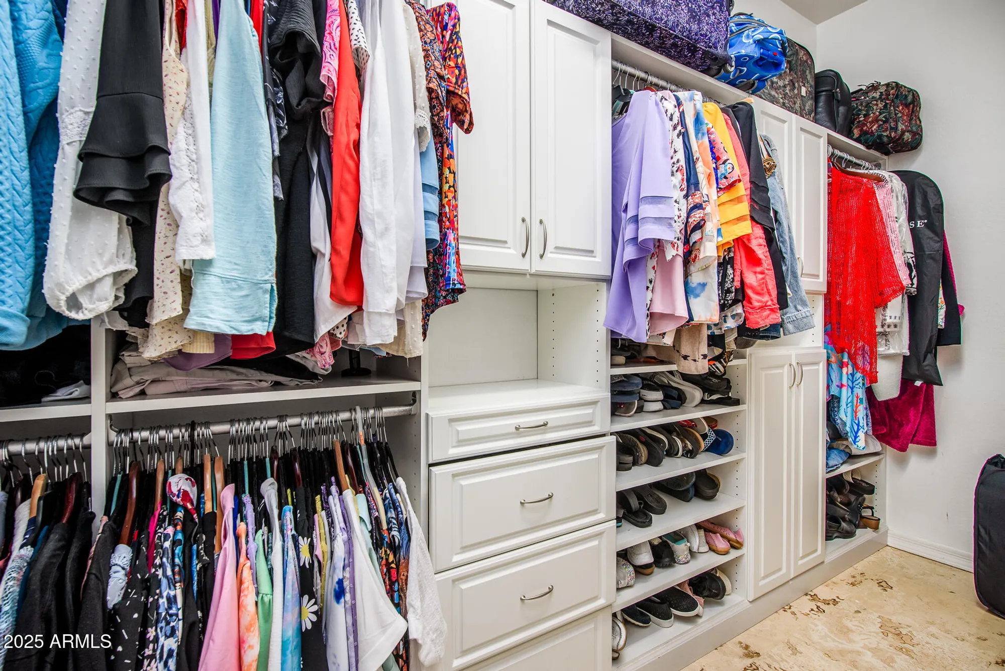 Property Slideshow image 24 of 90 | 42293 w good vibrations ln, Maricopa, AZ, 85138