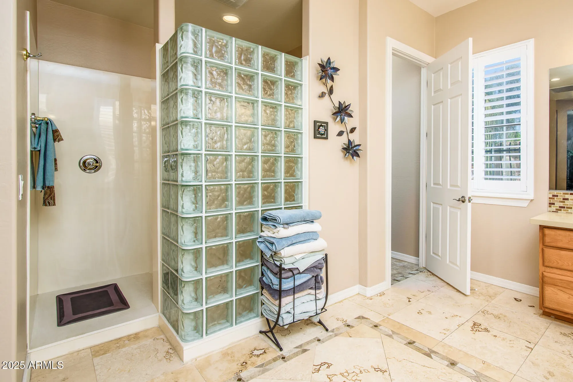 Property Slideshow image 21 of 90 | 42293 w good vibrations ln, Maricopa, AZ, 85138