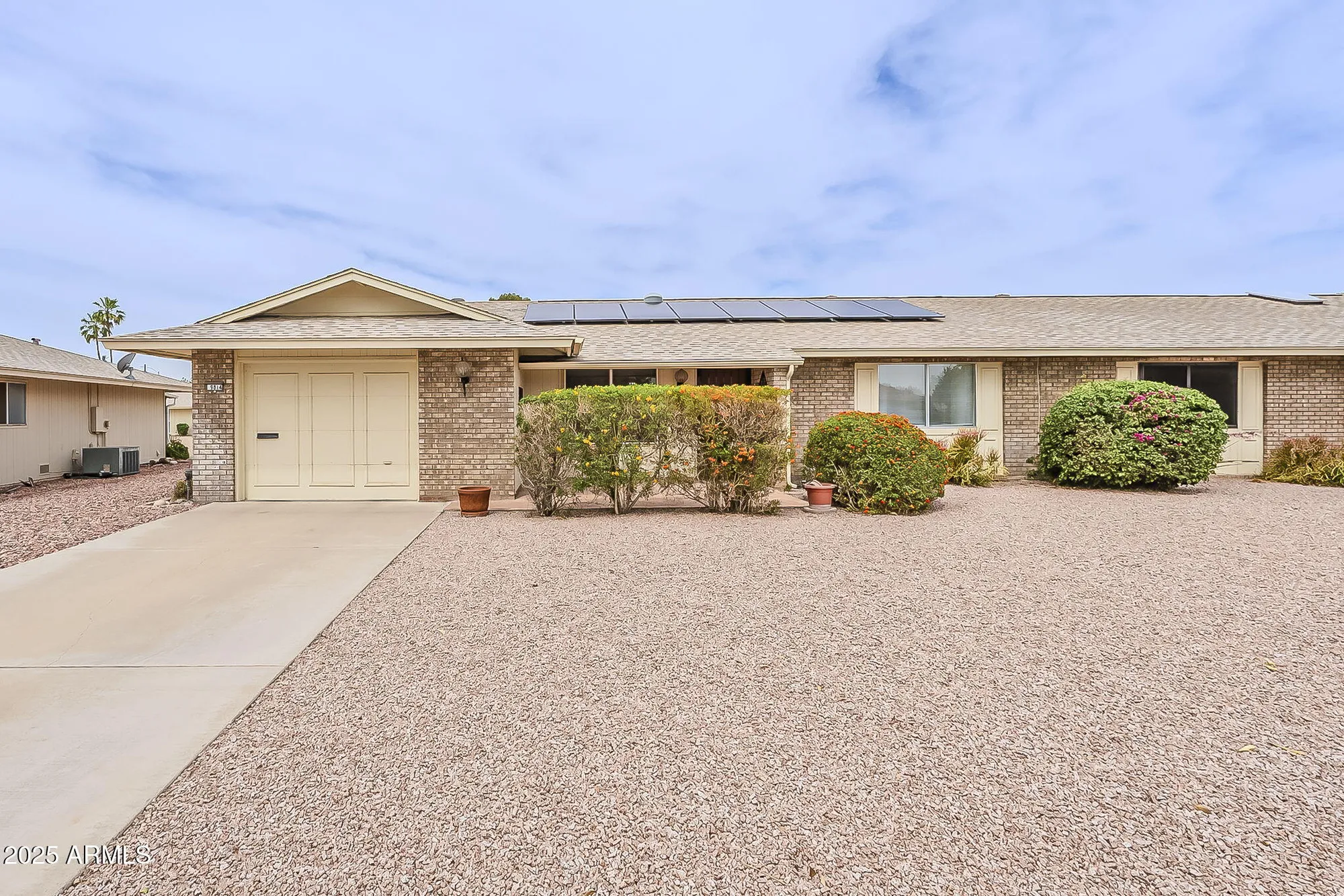 Property Slideshow image 1 of 25 | 9814 w long hills dr, Sun City, AZ, 85351
