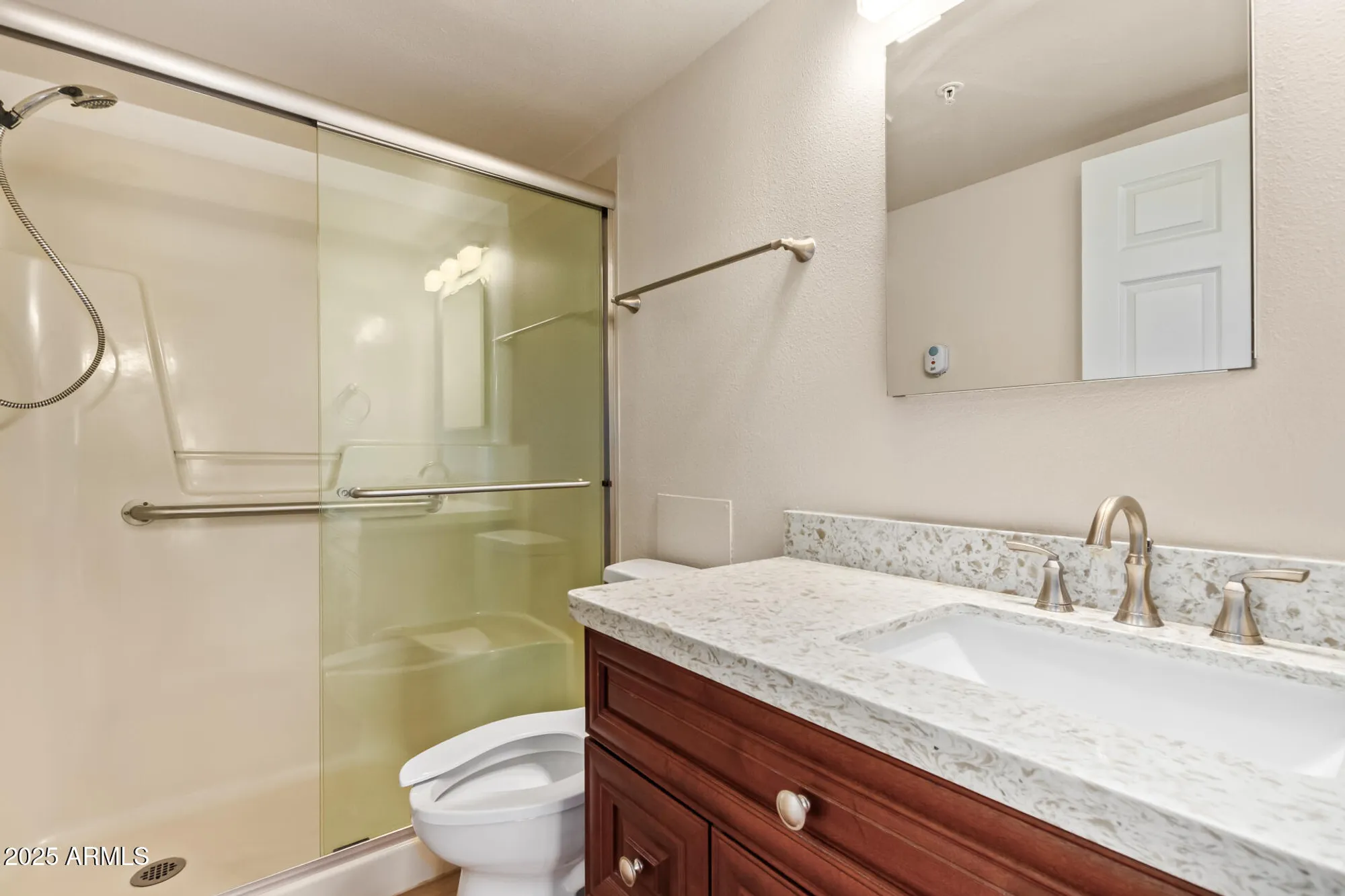 Property Slideshow image 16 of 27 | 10330 w thunderbird blvd b103, Sun City, AZ, 85351
