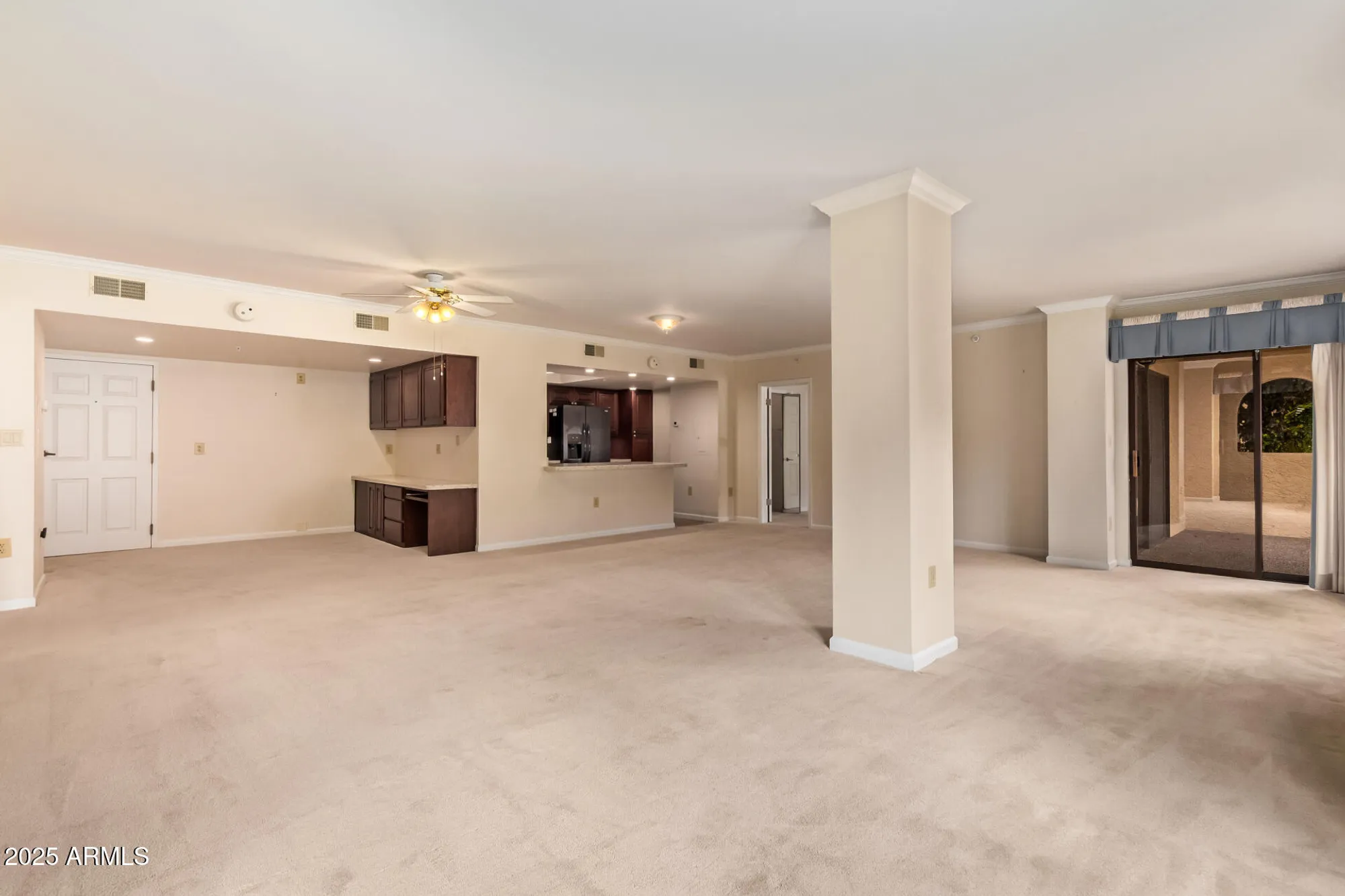 Property Slideshow image 22 of 27 | 10330 w thunderbird blvd b103, Sun City, AZ, 85351