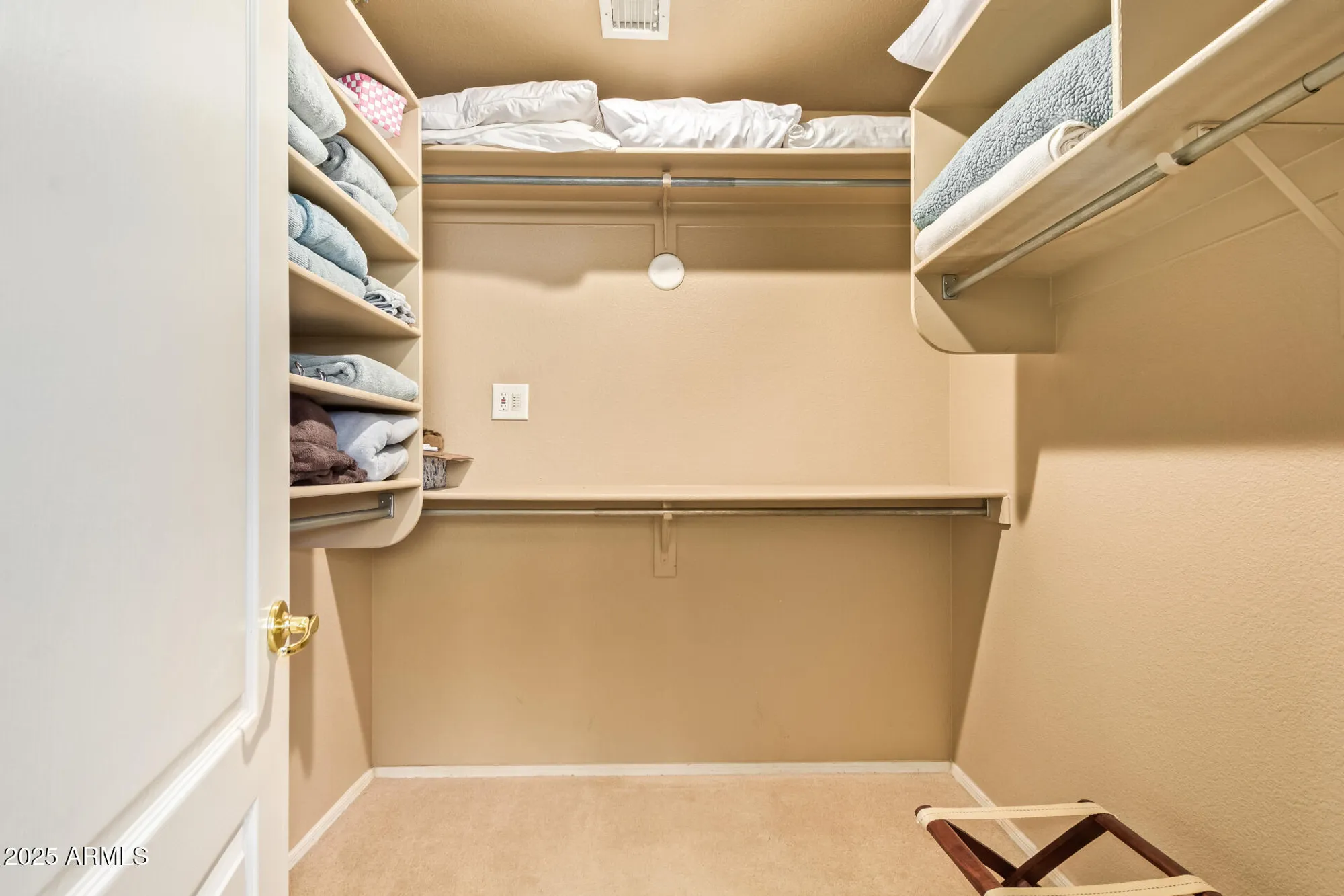 Property Slideshow image 18 of 51 | 17651 n coconino dr, Surprise, AZ, 85374