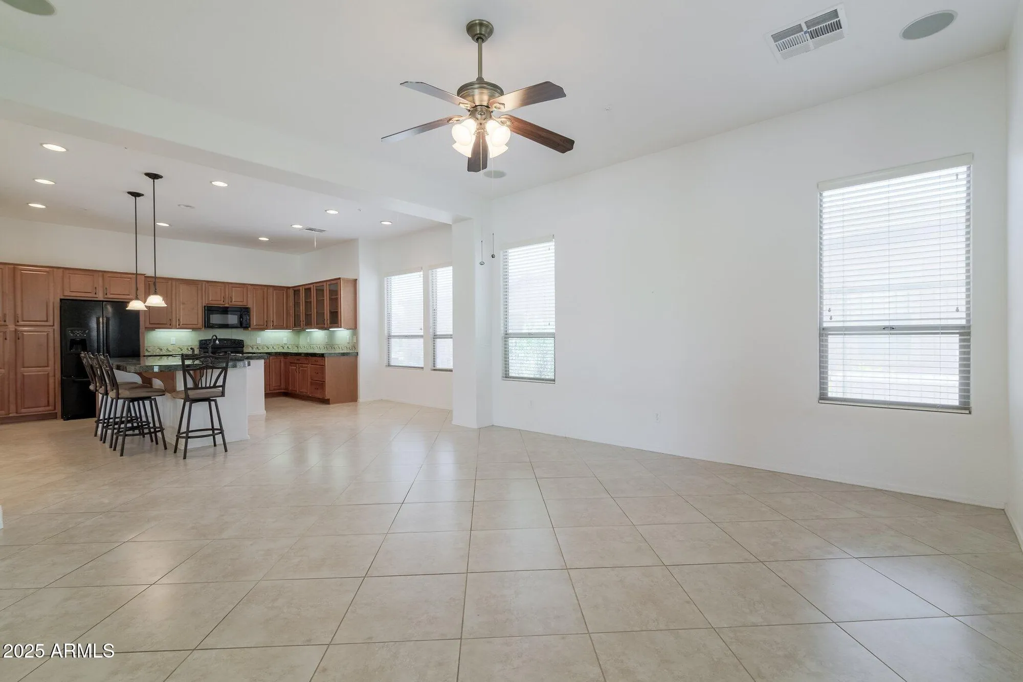 Property Slideshow image 12 of 51 | 27380 n 128th ln, Peoria, AZ, 85383