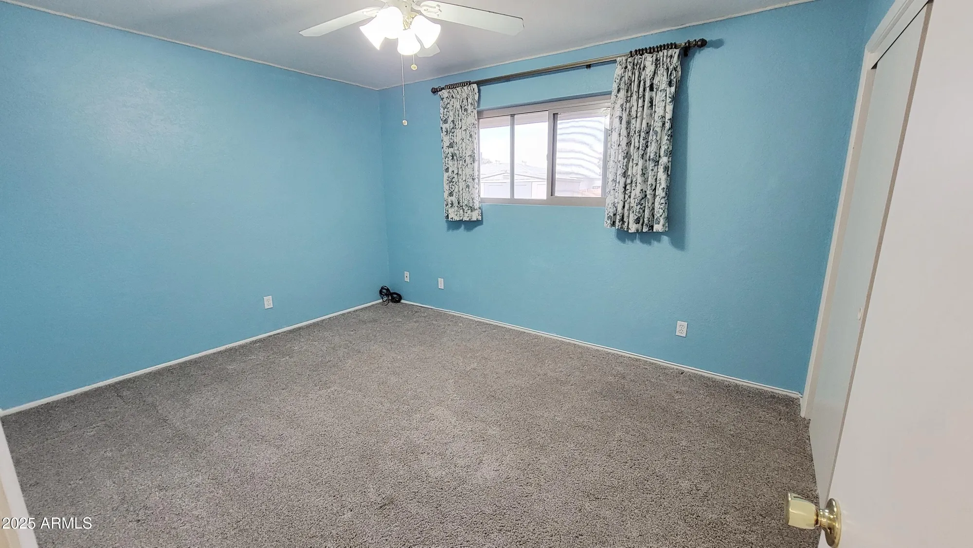 Property Slideshow image 24 of 48 | 650 n 65th way, Mesa, AZ, 85205