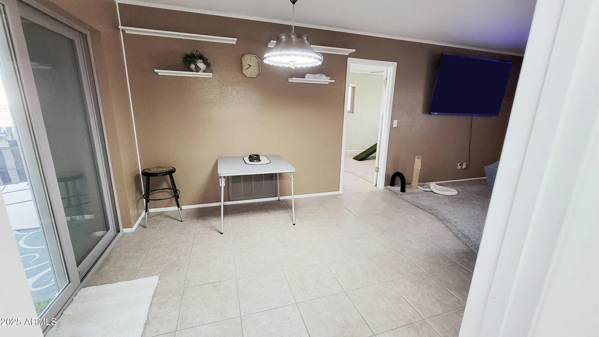 Property Slideshow image 13 of 48 | 650 n 65th way, Mesa, AZ, 85205