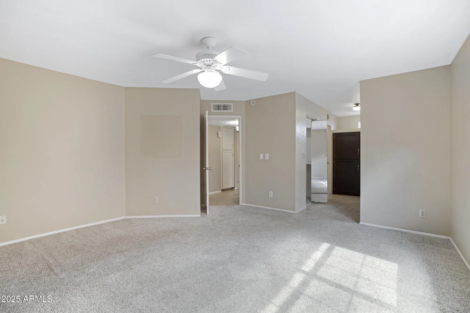 Property Slideshow image 30 of 45 | 4790 e navajo st, Phoenix, AZ, 85044