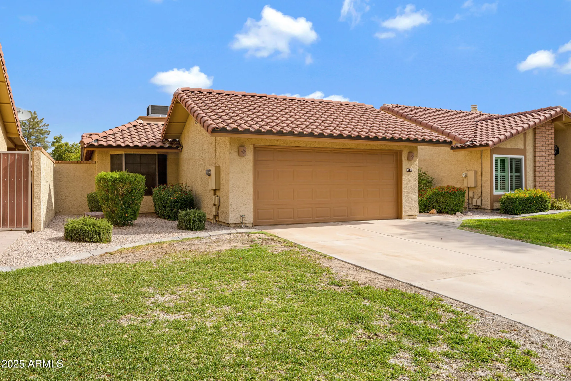 Property Slideshow image 2 of 45 | 4790 e navajo st, Phoenix, AZ, 85044