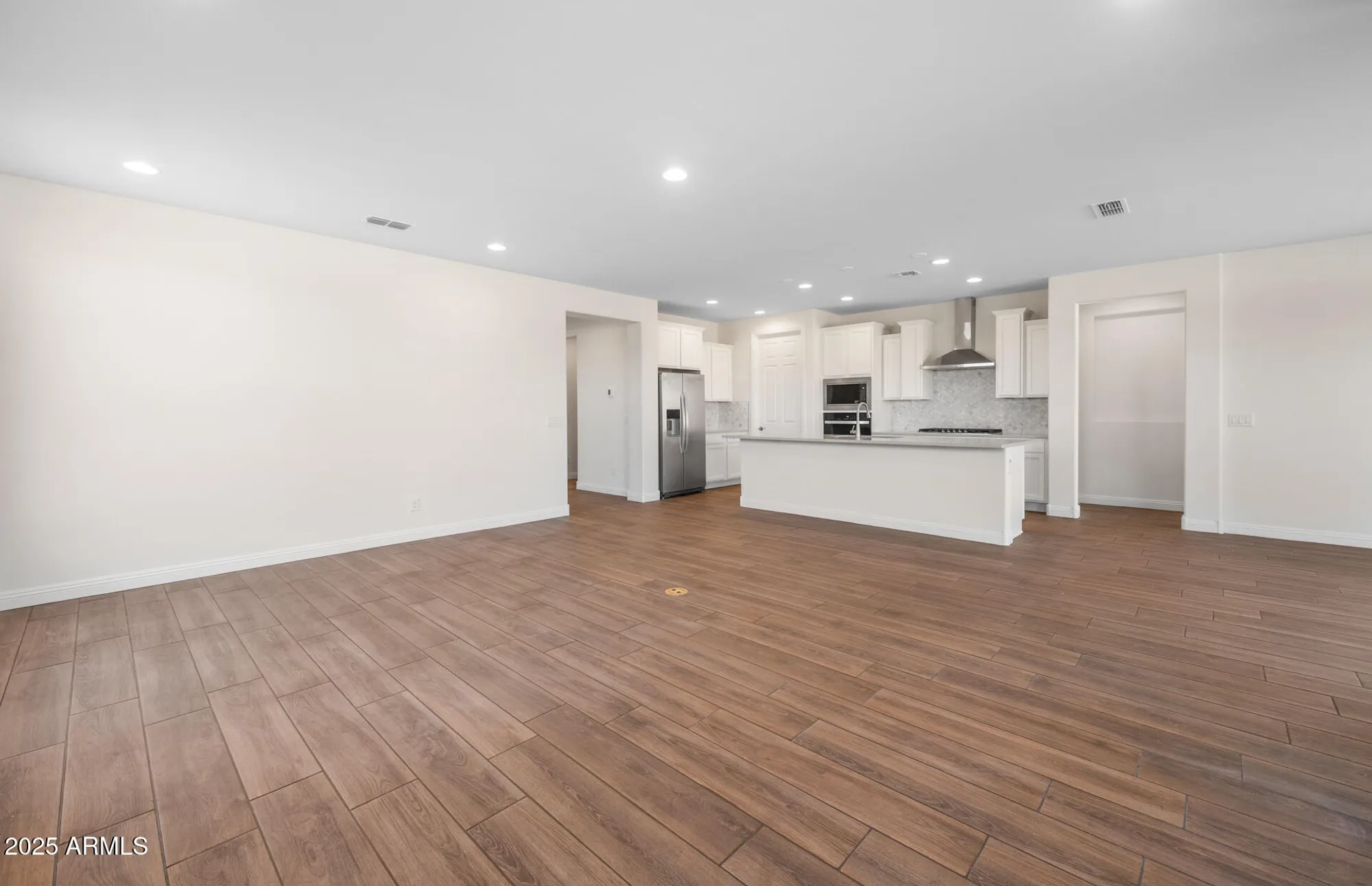 Property Slideshow image 9 of 28 | 21277 n 272nd ave, Buckeye, AZ, 85396