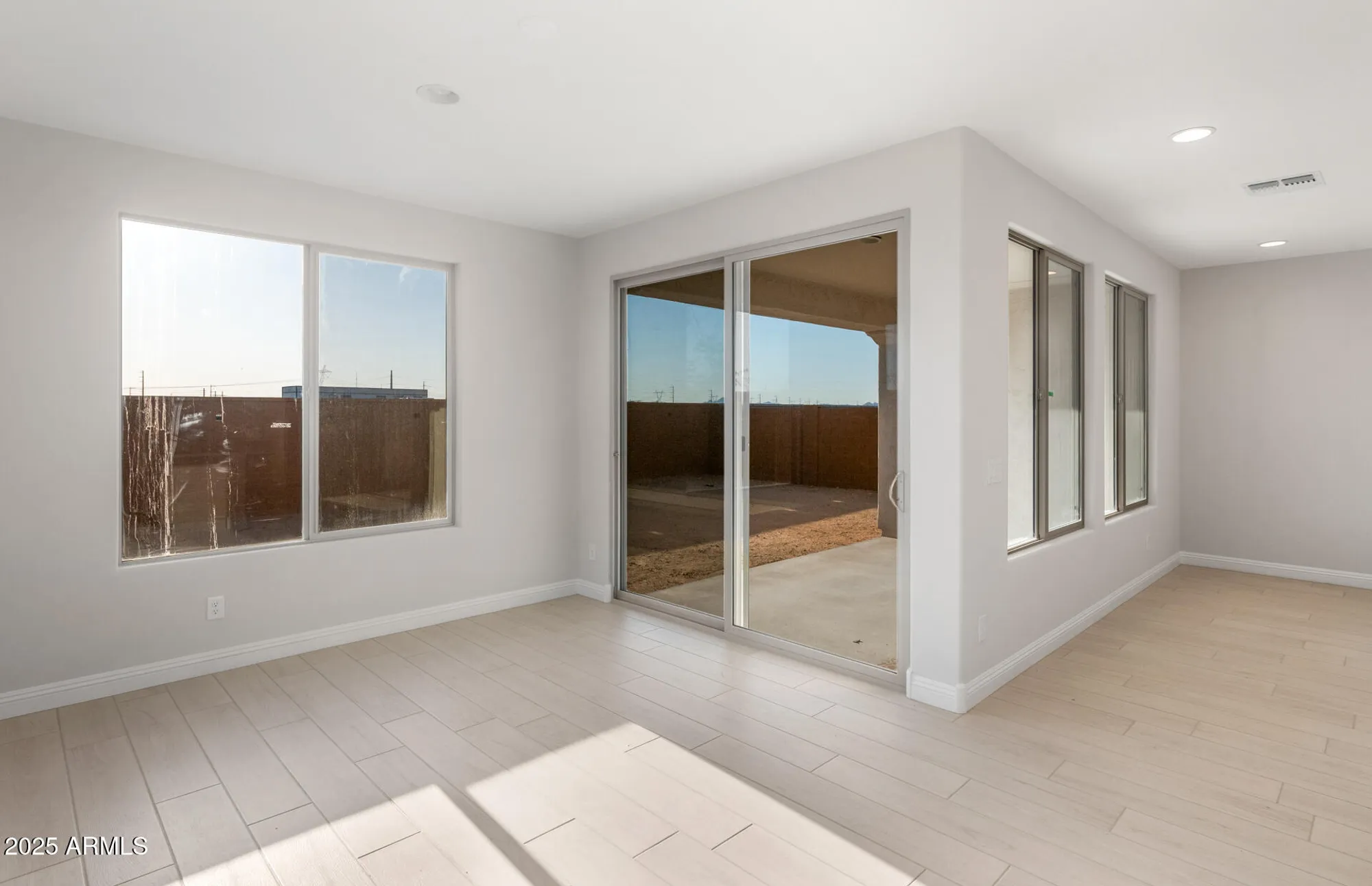 Property Slideshow image 15 of 28 | 21288 n 272nd ln, Buckeye, AZ, 85396