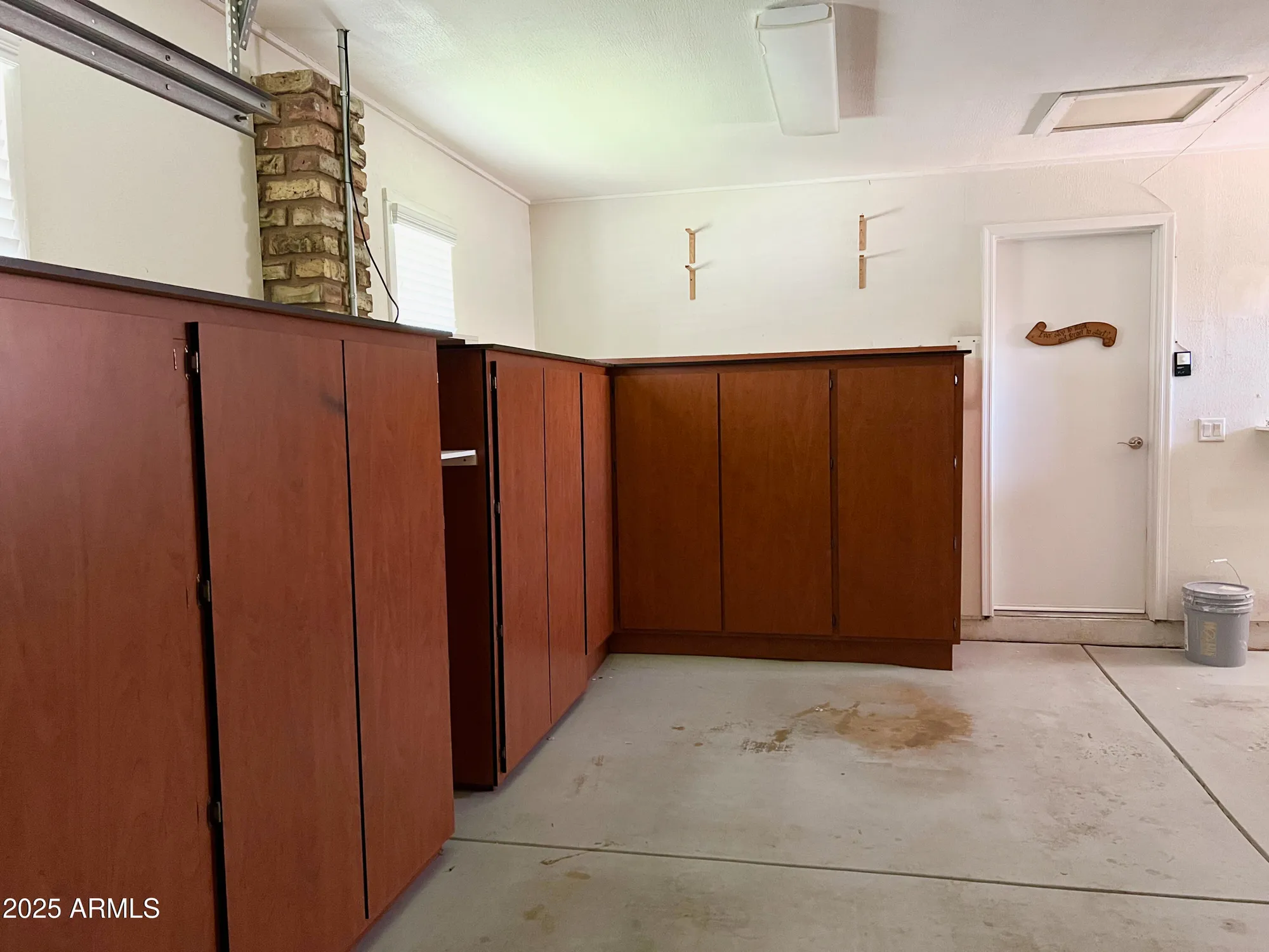 Property Slideshow image 22 of 28 | 10509 w tropicana cir, Sun City, AZ, 85351