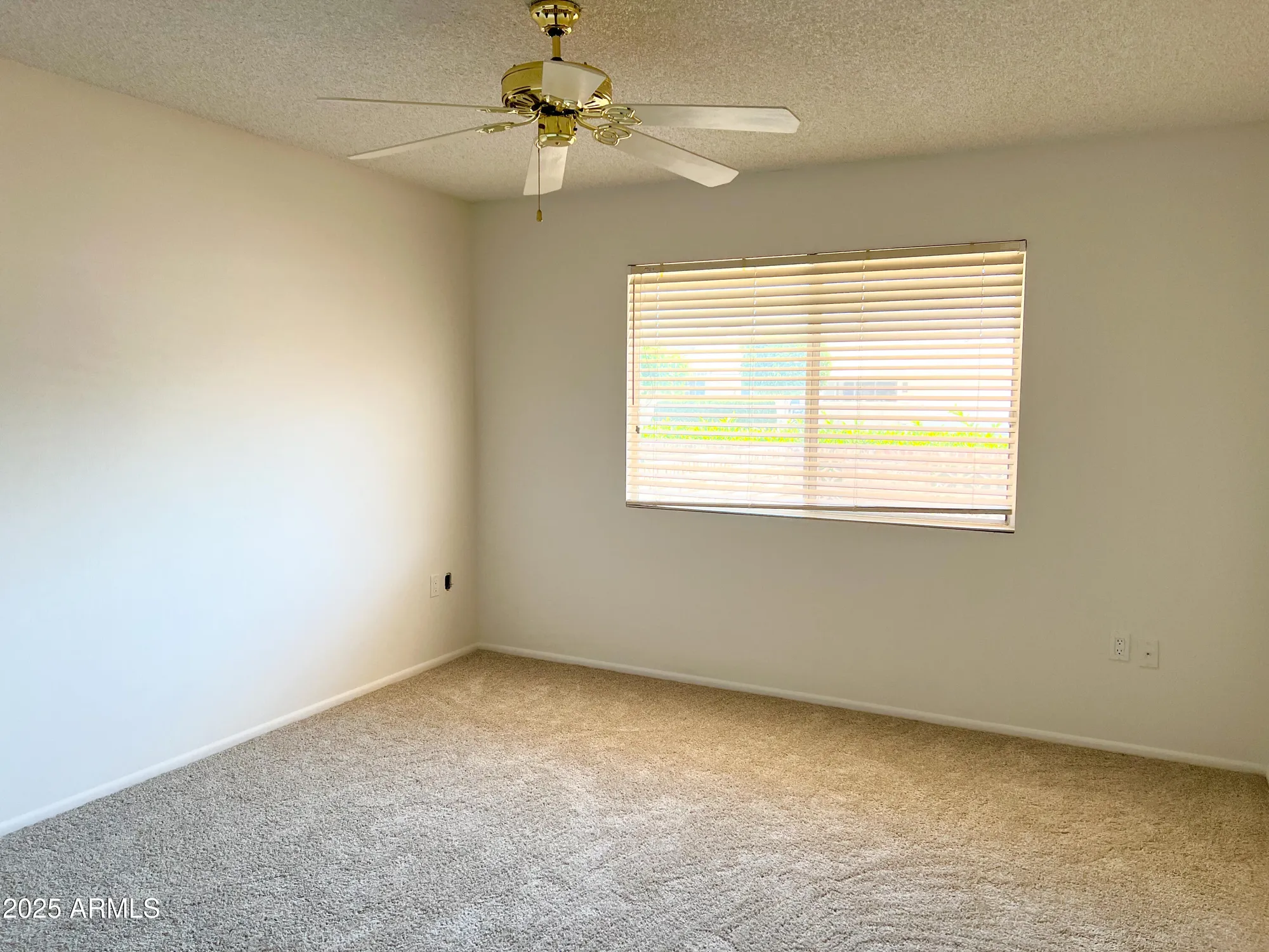 Property Slideshow image 15 of 28 | 10509 w tropicana cir, Sun City, AZ, 85351