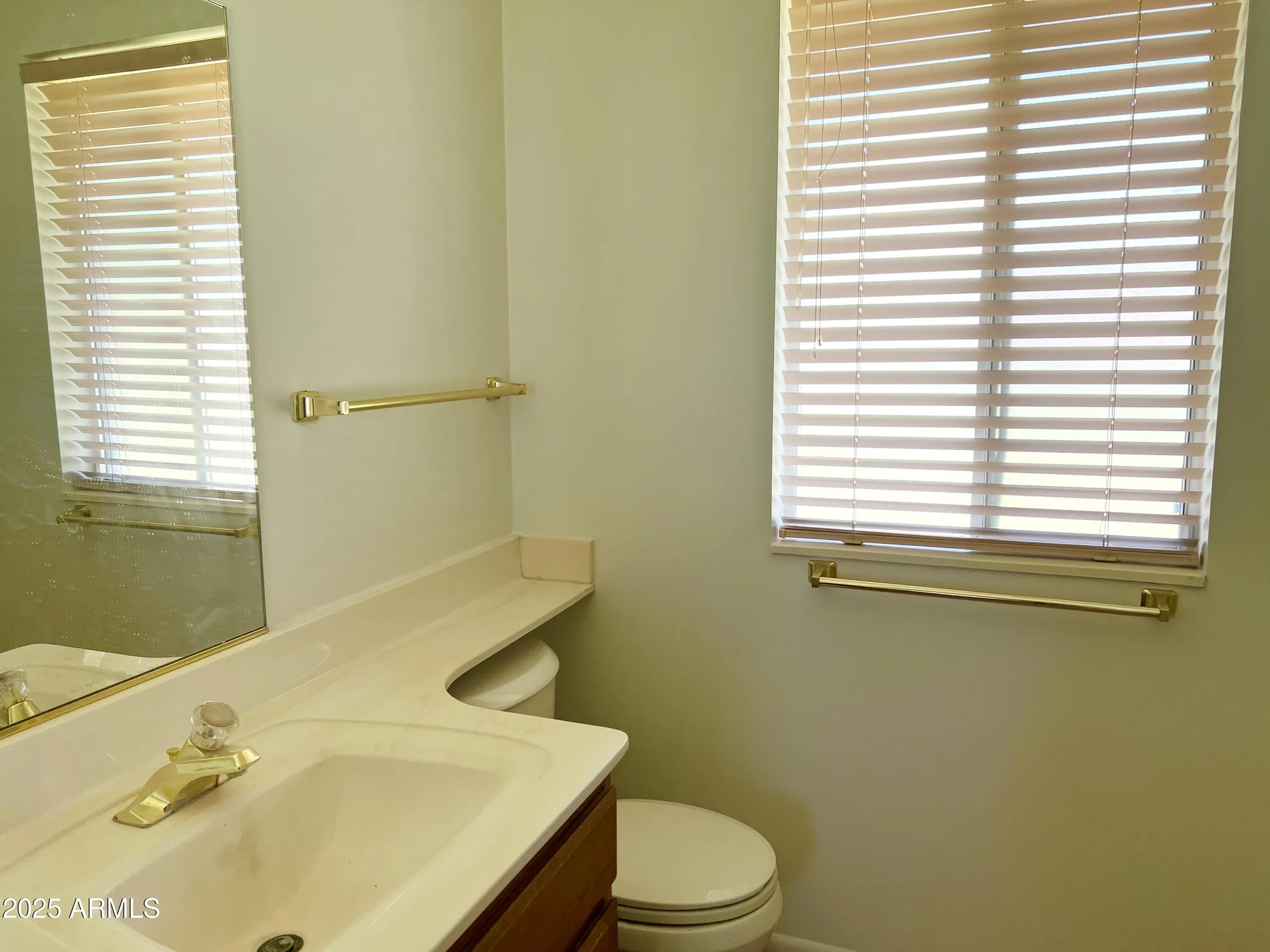 Property Slideshow image 13 of 28 | 10509 w tropicana cir, Sun City, AZ, 85351