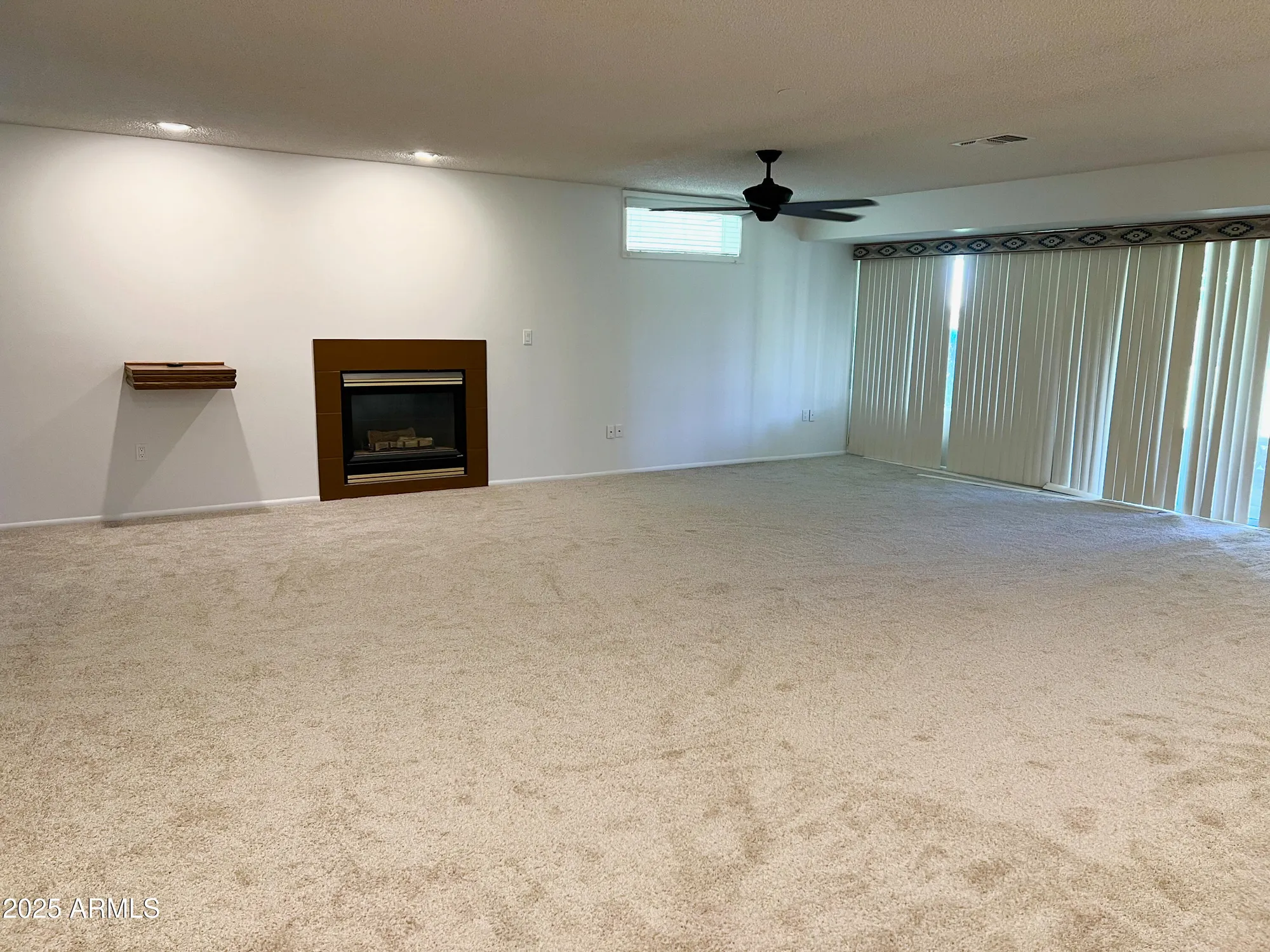 Property Slideshow image 8 of 28 | 10509 w tropicana cir, Sun City, AZ, 85351