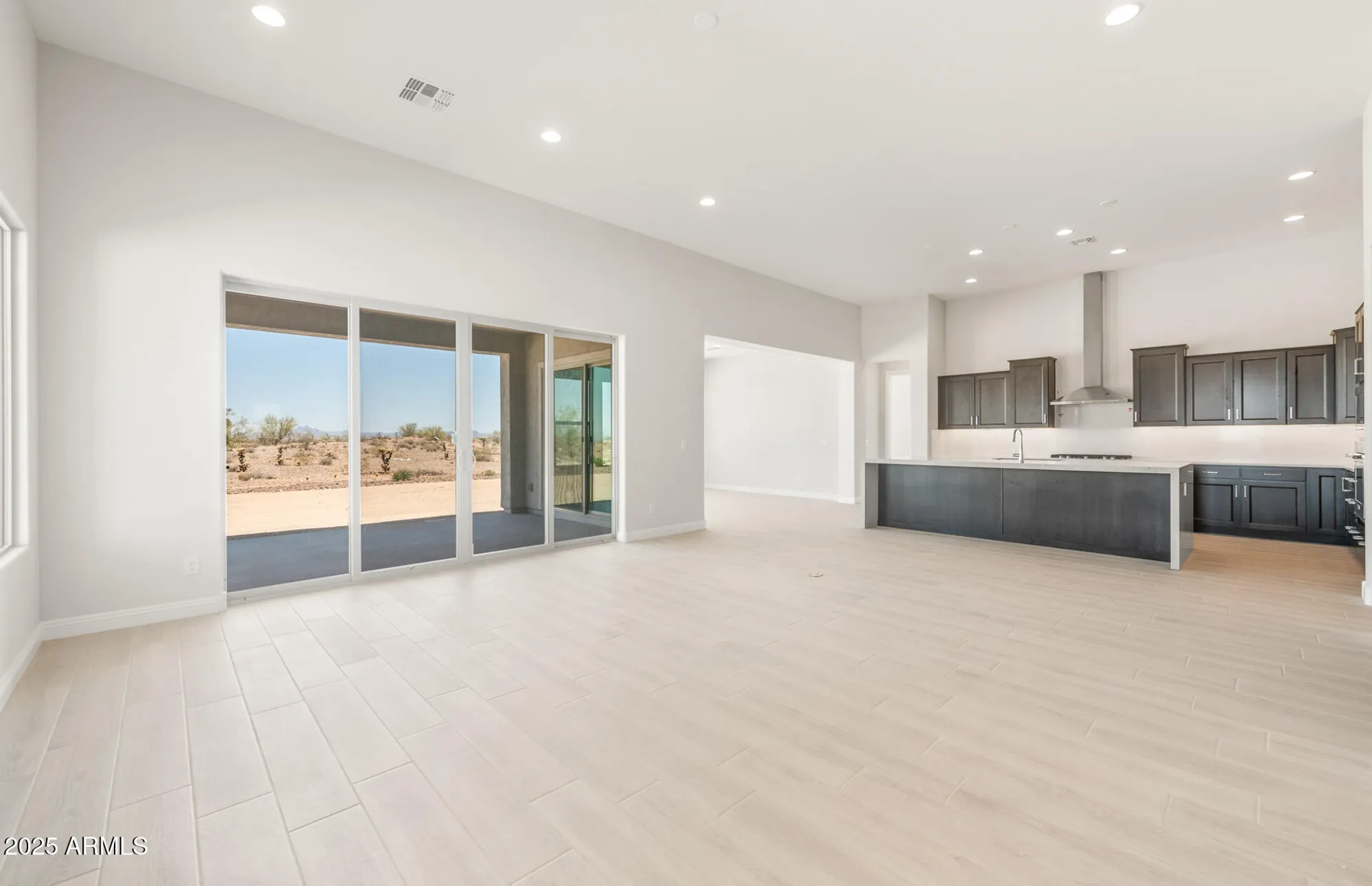 Property Slideshow image 8 of 32 | 18716 n 269th ln, Buckeye, AZ, 85396