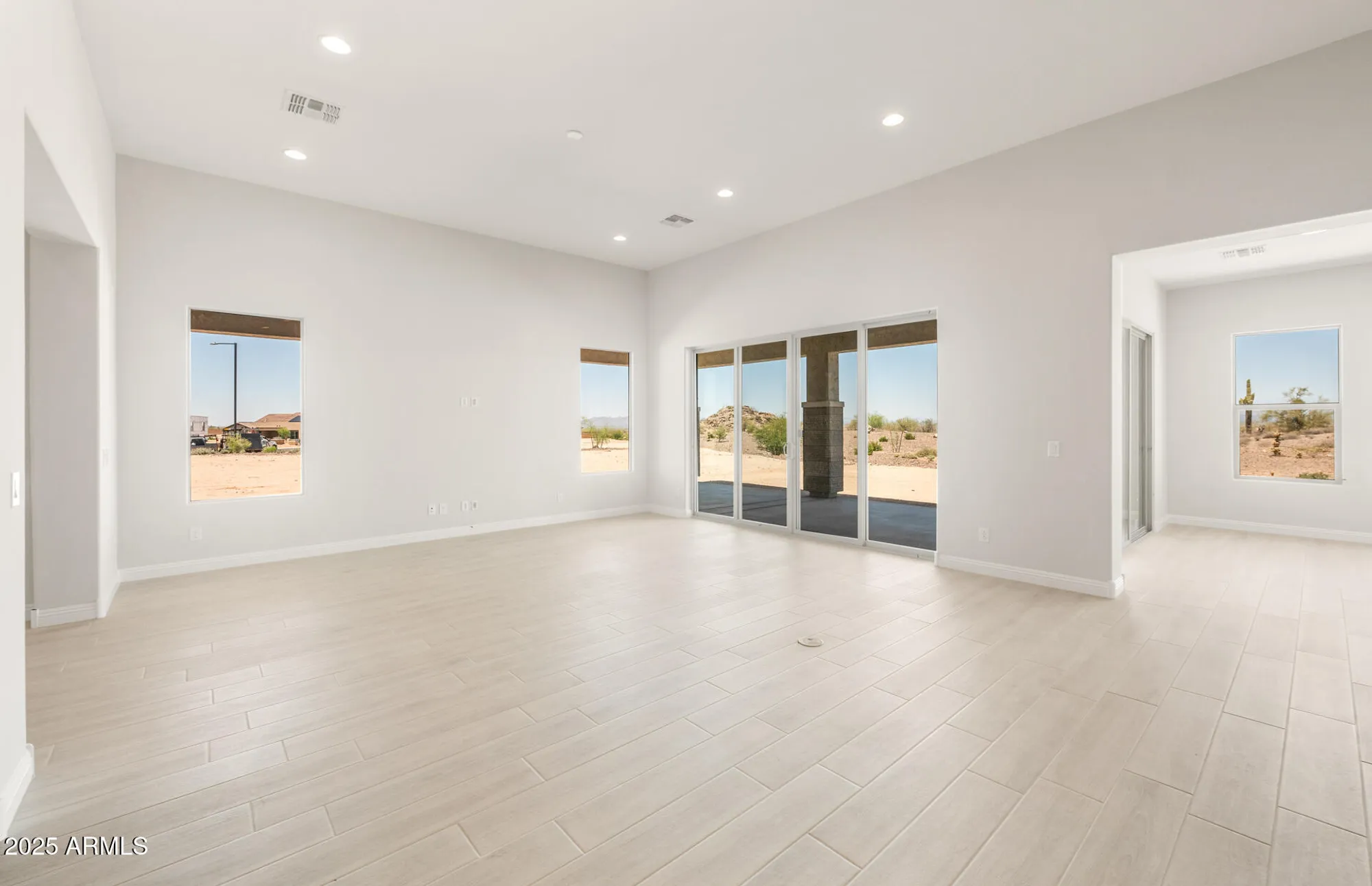 Property Slideshow image 11 of 32 | 18716 n 269th ln, Buckeye, AZ, 85396